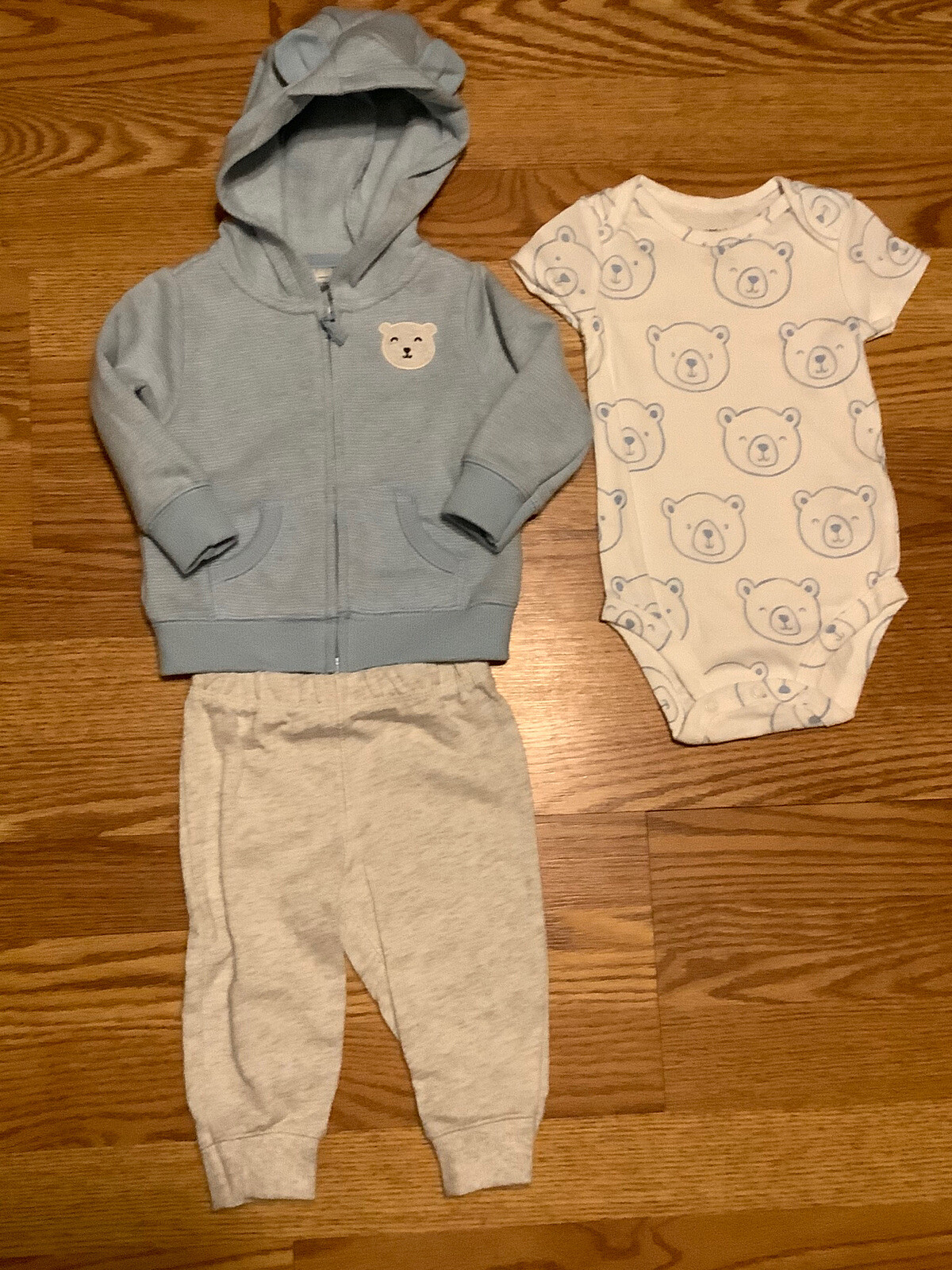 Carter’s 3 Piece Bear Set Zip Hoodie, Pants, Bodysuit Blue and Gray 6M or 18M