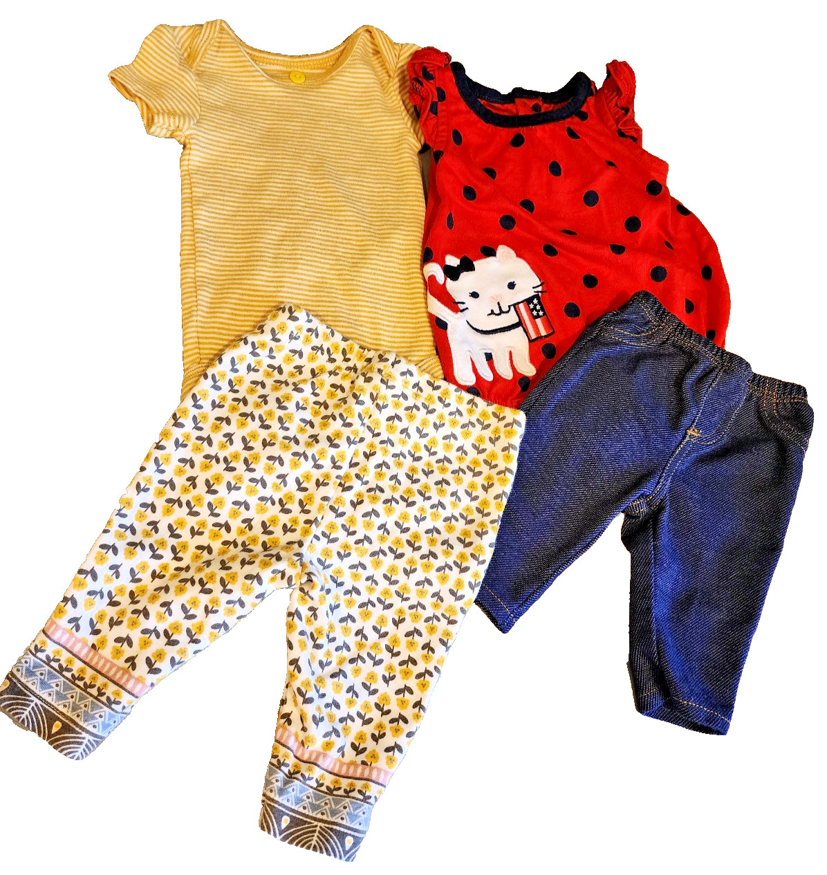 Carters girls Newborn 2 bodysuits and 2 pants. Flowers and kitty