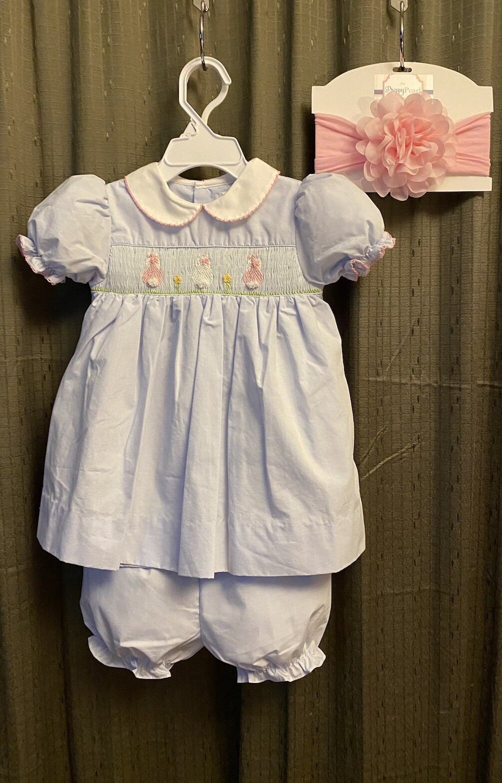 Girls NWT Petit Ami Smocked 2 Pc Set Dress Top & Bloomers Free Bow 9 Mos Easter