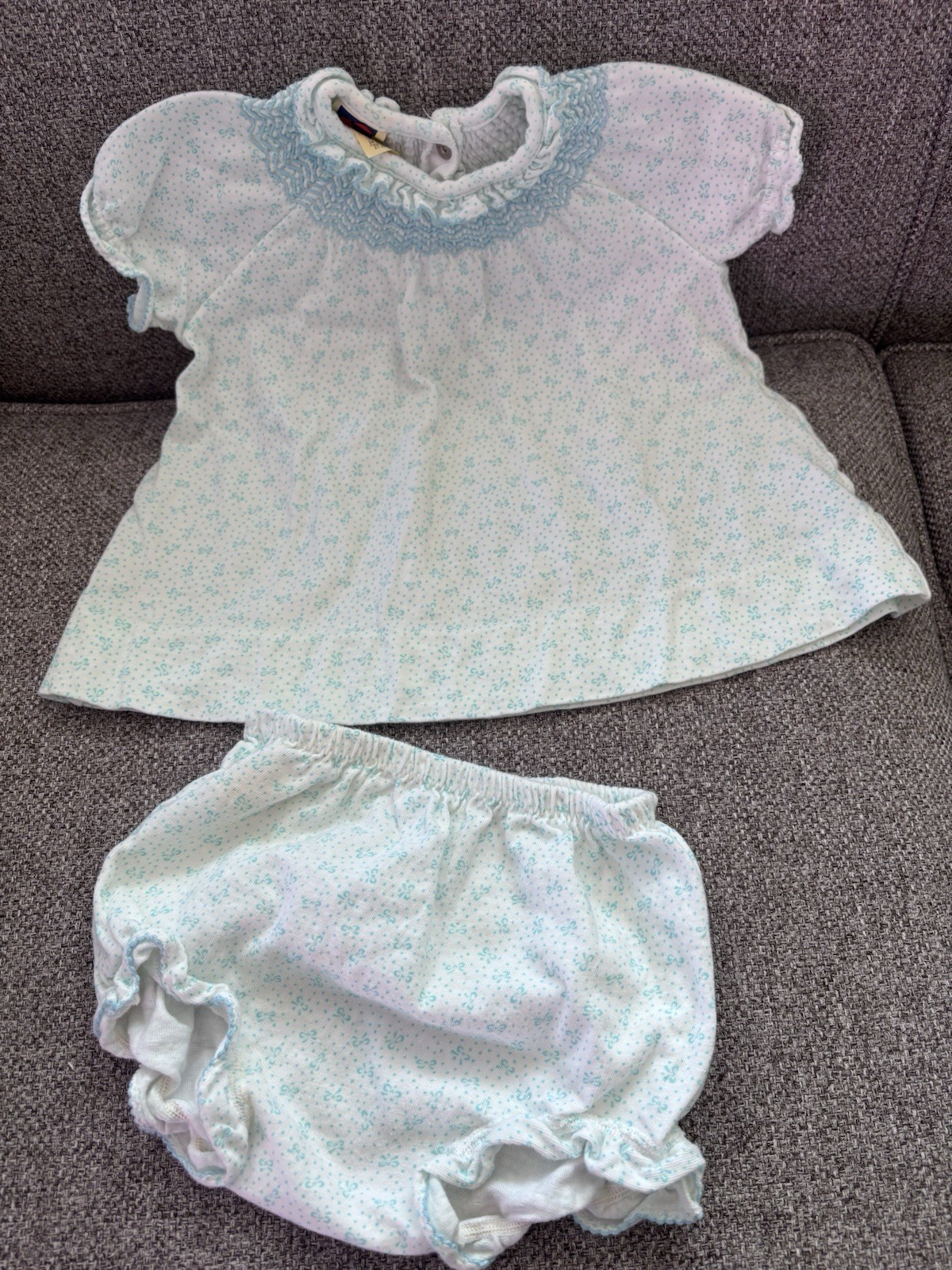 Vintage Carters Baby Girl 2 Piece Smocked Dress & Bloomers Outfit Size 24mo