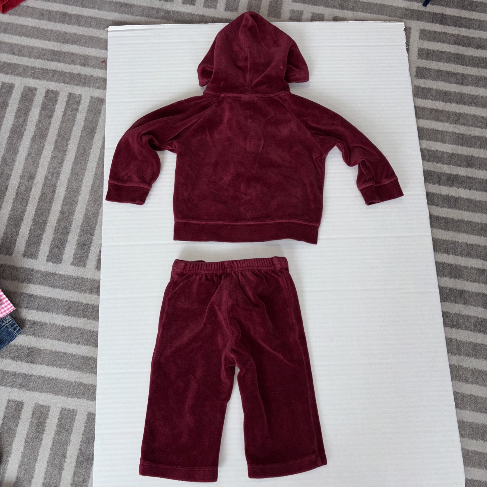 VTG Gymboree Cute As A Button Outfit, 18-24mth. EUC