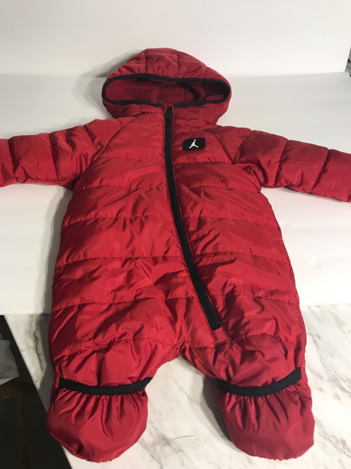 Nike Air Jordan Varsity Red Snow Suit W/ NWT 3 Pc Gift Set Infant Baby Crib Lot