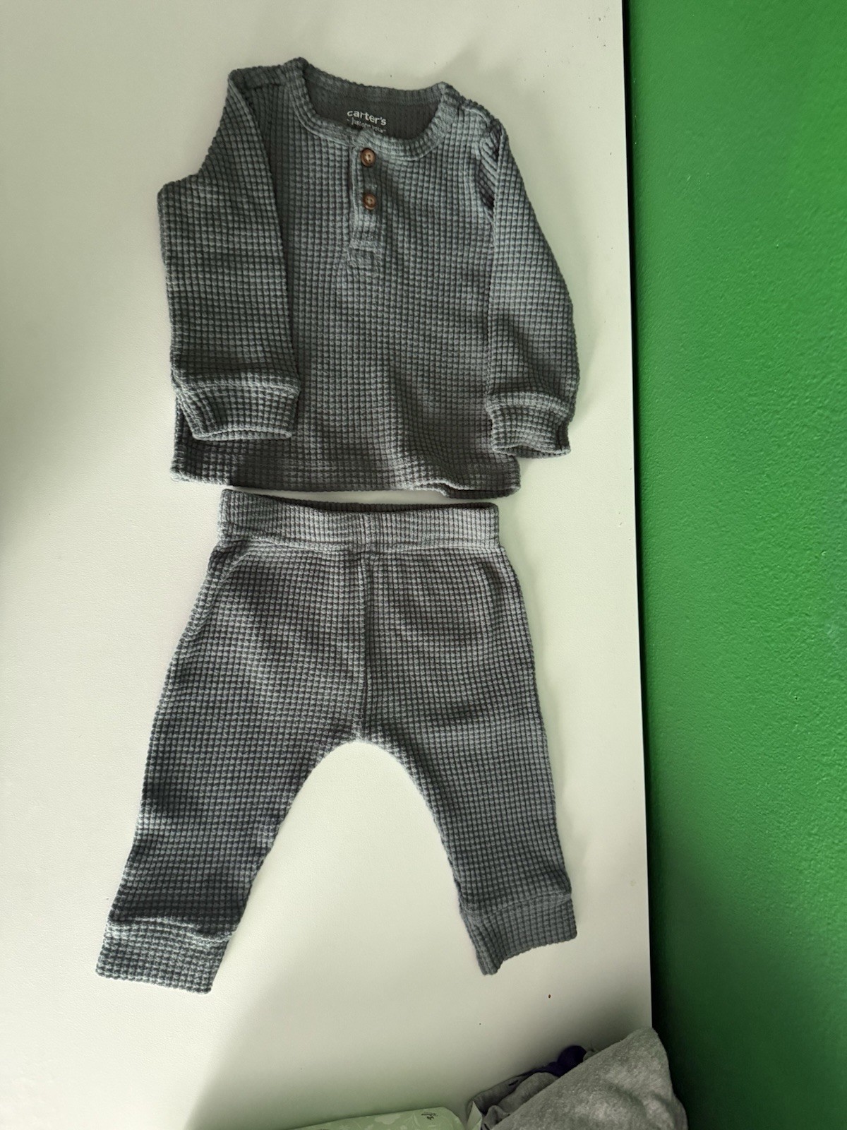 Carter’s Green Checkered Knit 2-Piece Outfit Set Long Sleeve Top & Pants 3-6M