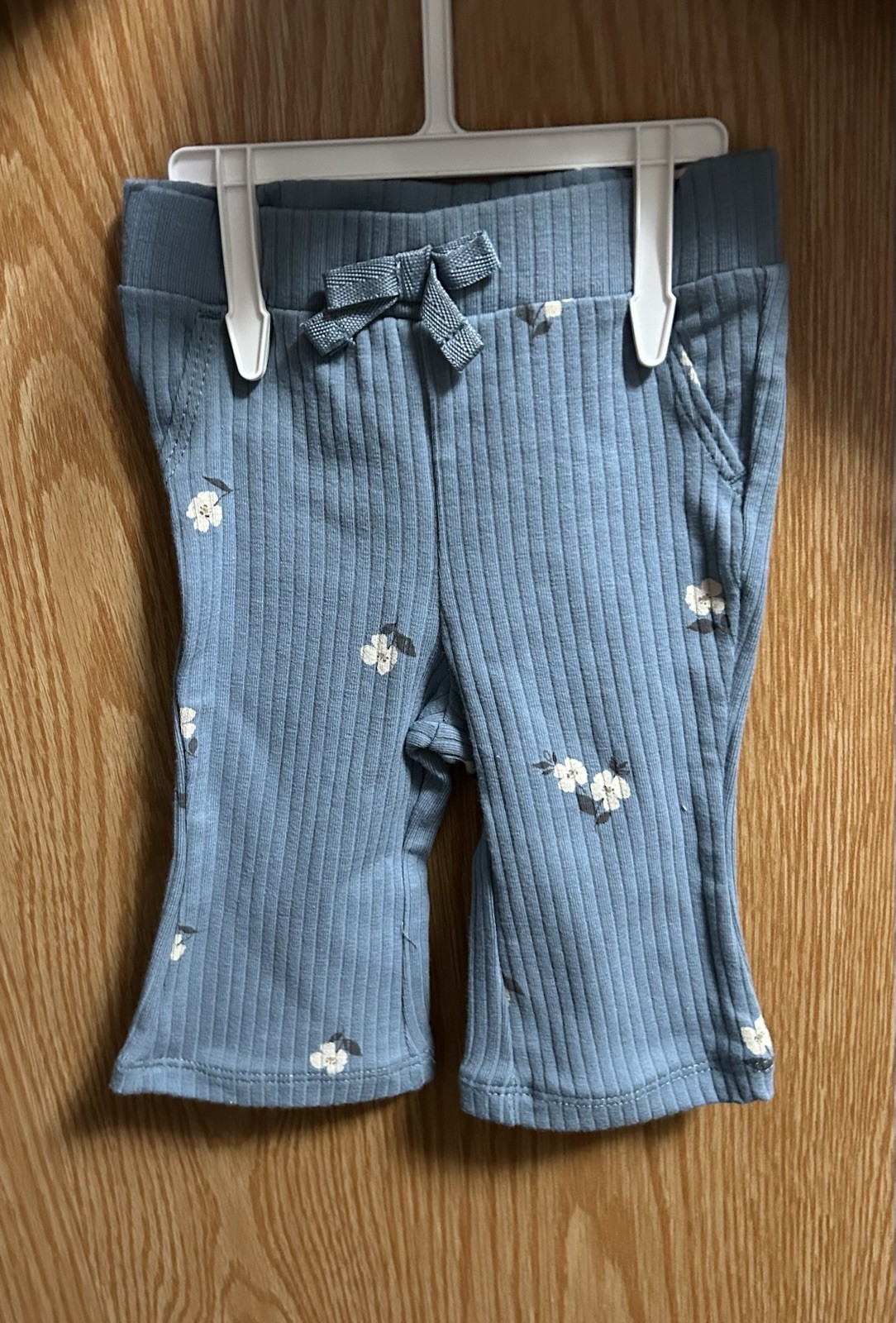 2pc Blue w/White Flowers Sweatshirt & Pants Set