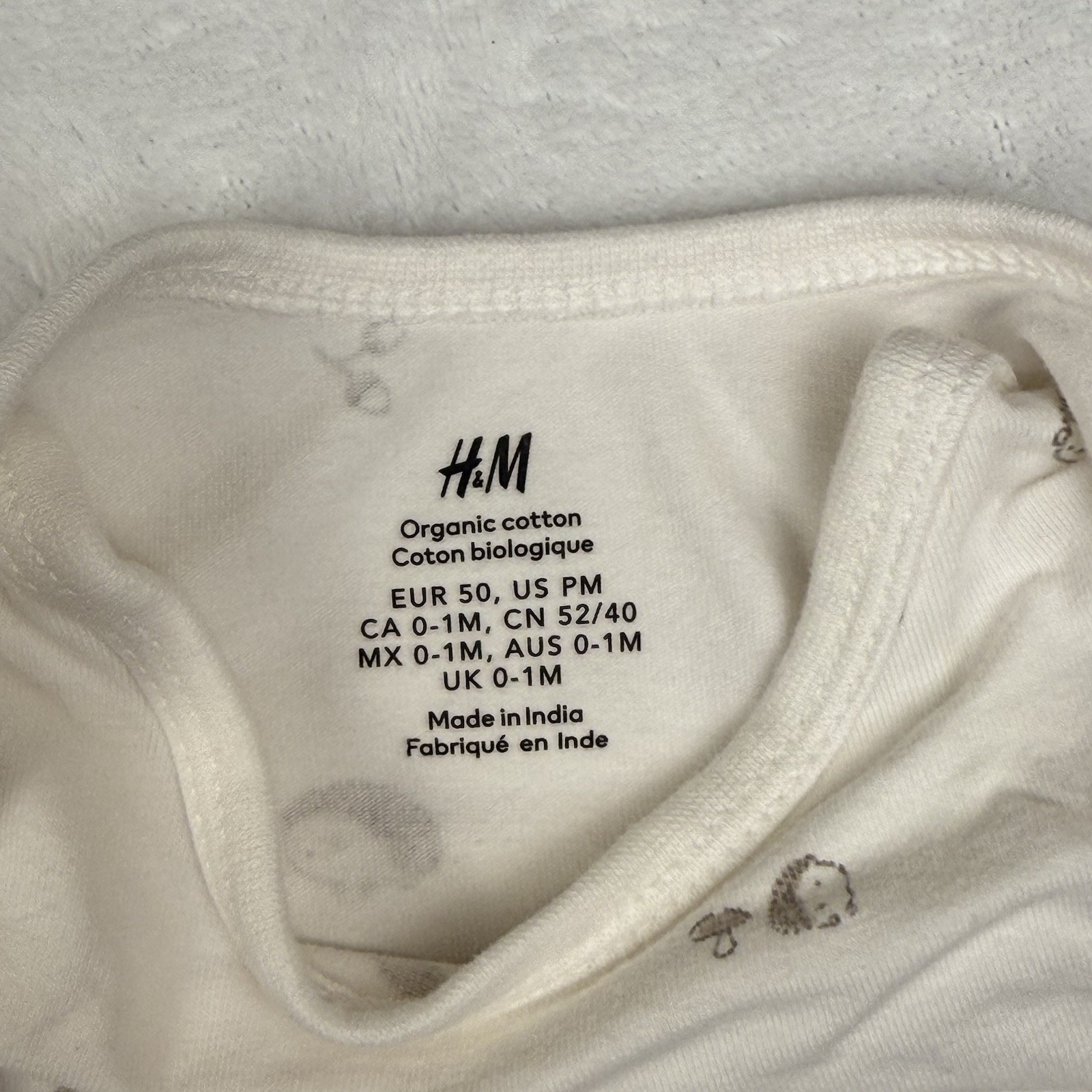 H&M 2 piece Matching Bodysuits And Pants Preemie Bundle Of 3 Sets Hedgehog Heart