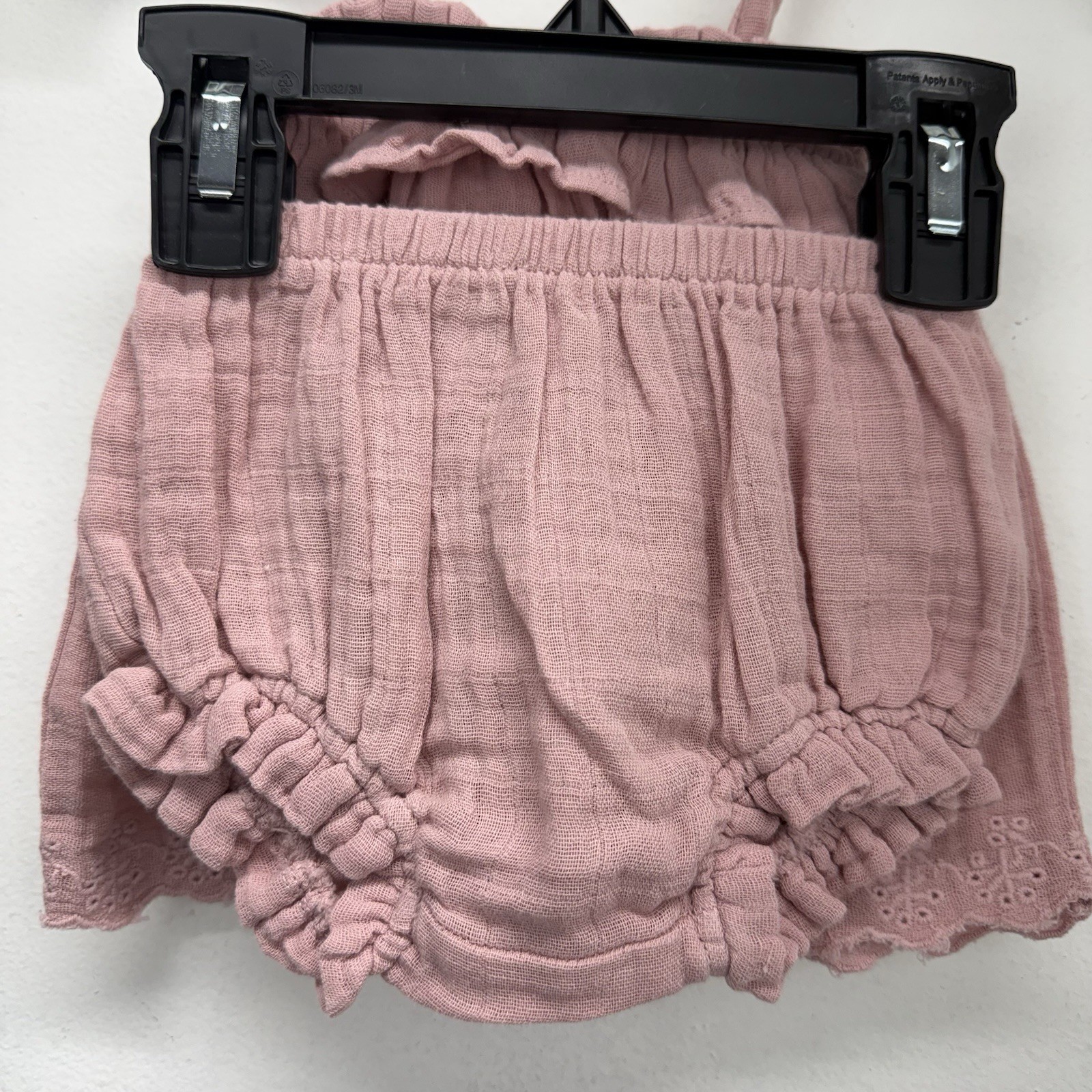 Angel Dear size 3-6M Baby Dusty Pink Muslin Ruffle Top & Bloomer Set NWT