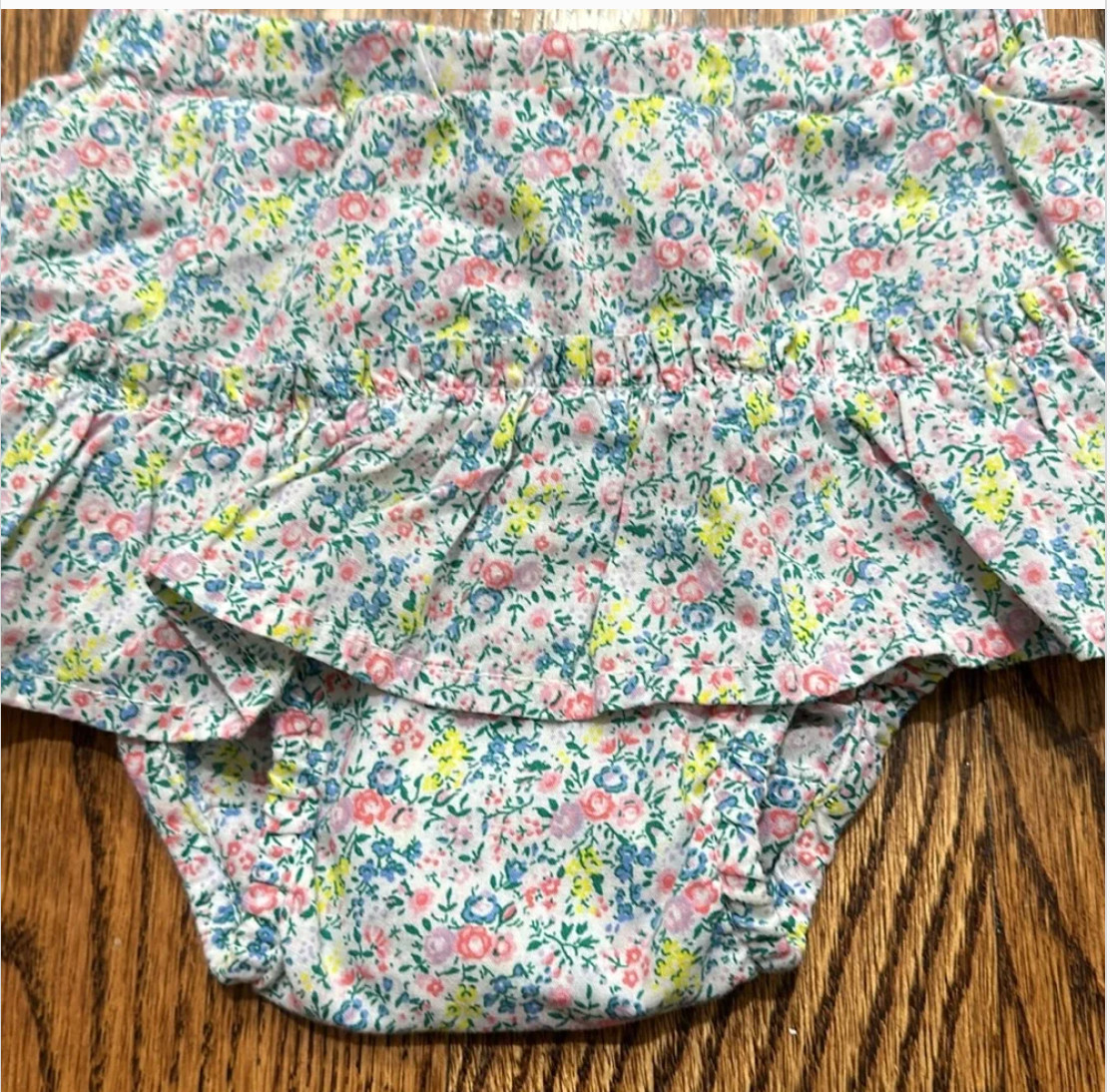 Baby Gap Girl 0-3Mo Top, Ruffled Skirt, Headband, & Floral Flutter Sleeve-NEW