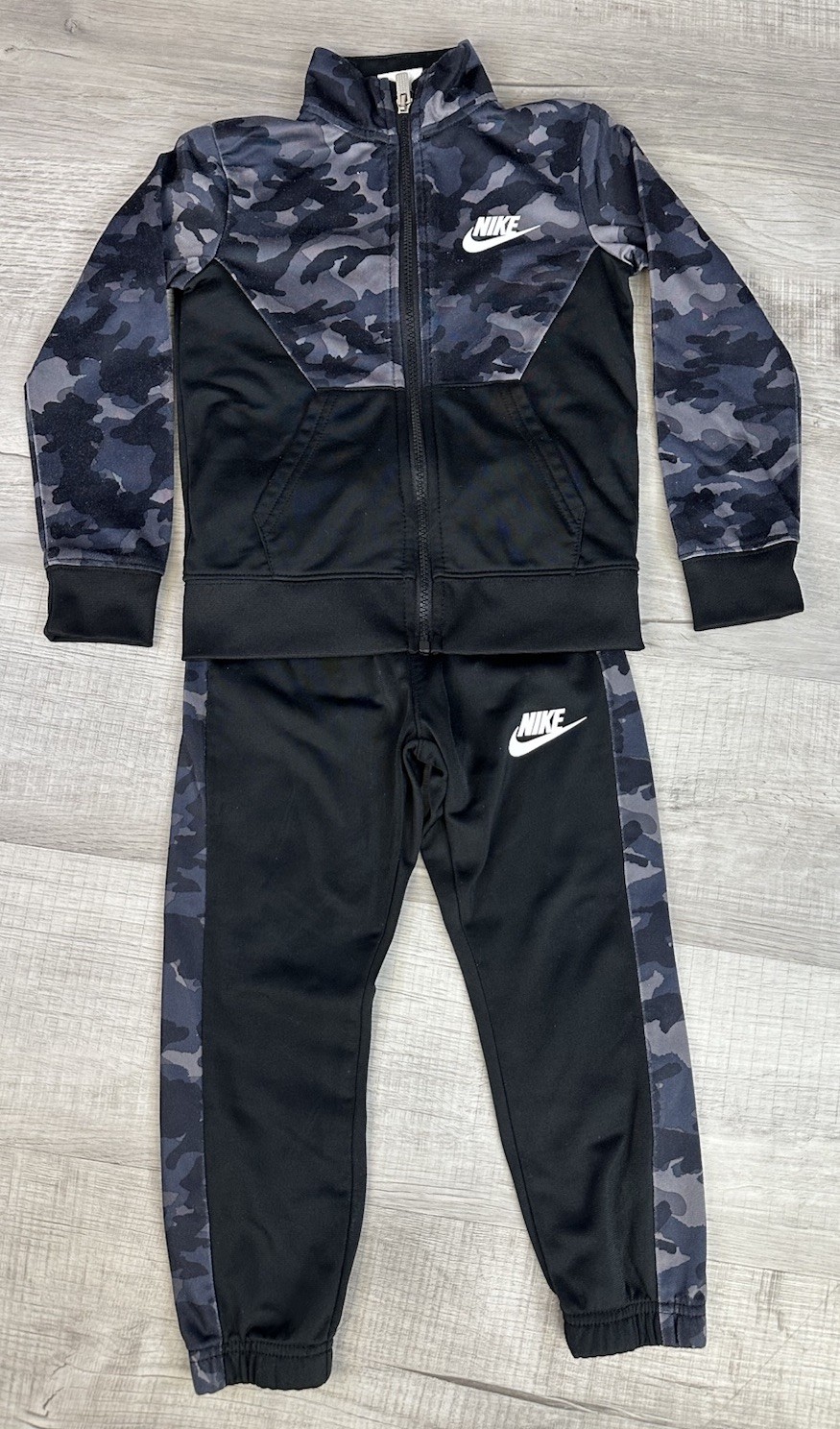 Nike Camo Tracksuit Jacket + Pants Athletic Full Zip Boy Toddler Size 3-4 Years