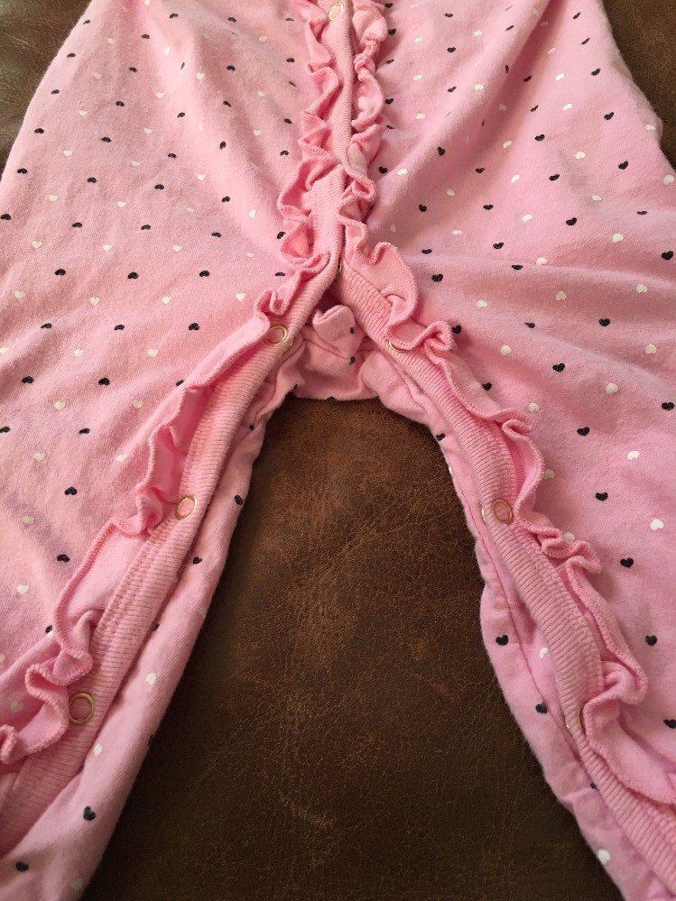 Juicy Couture Footed Coverall & Bib Set (Baby Girls 6-9 M) Pink Hearts Ruffle