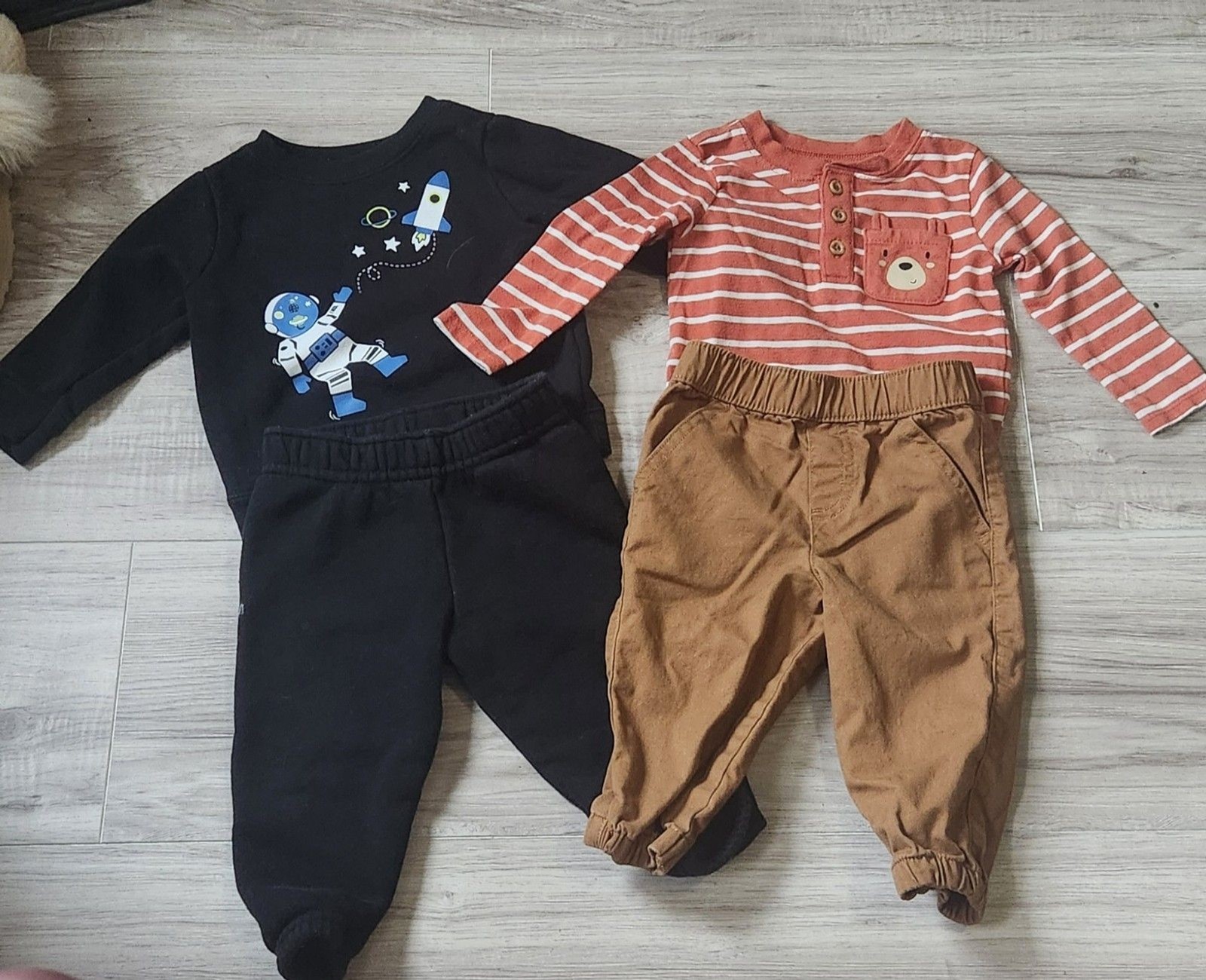 Garanimals Baby Outfit Set 6-9M 4pc Space Bear Bodysuit Sweatshirt Pants