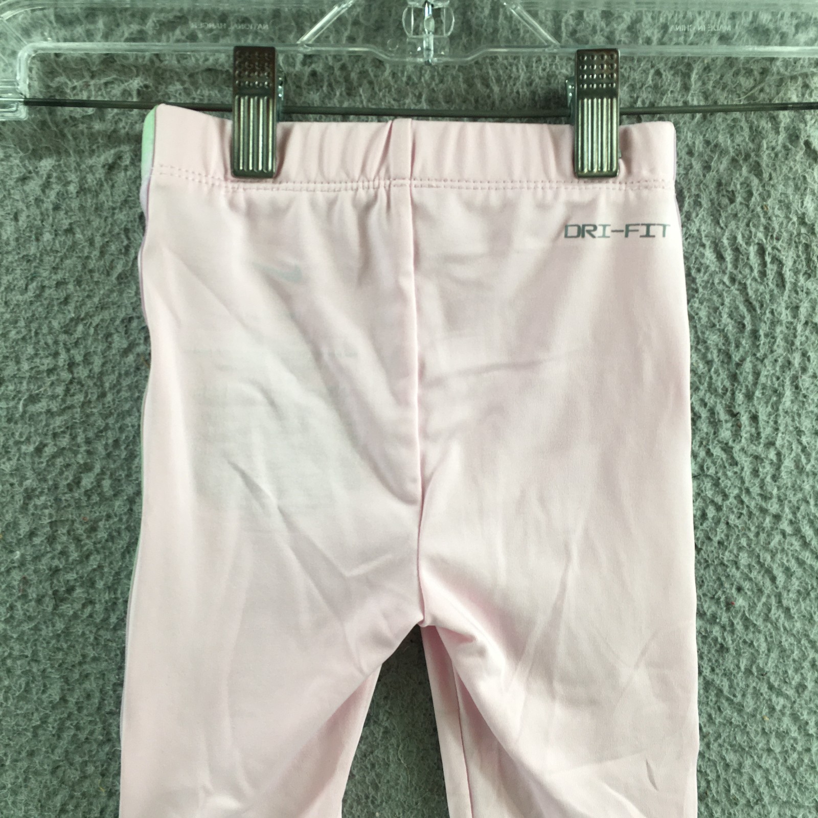 Nike Dri-Fit Hoodie & Jogger 2 Piece Set Girls Toddler 24 M Pink Casual NEW