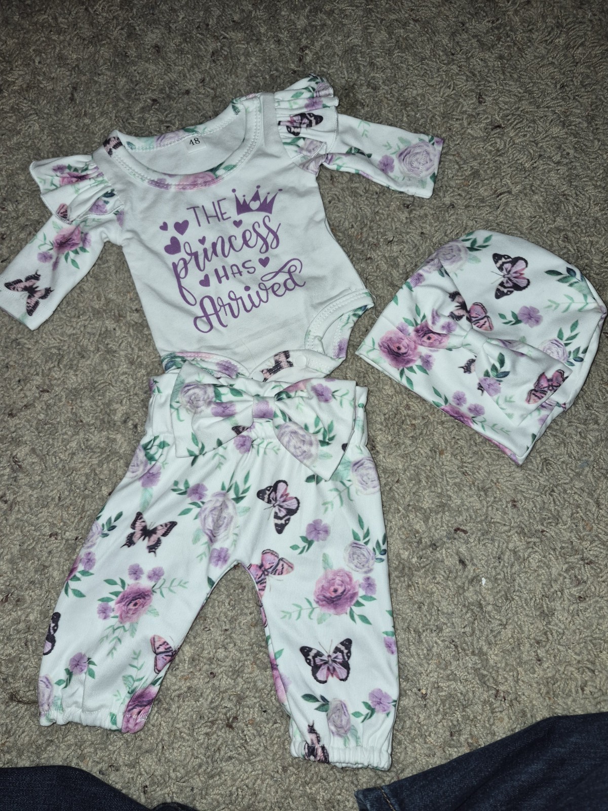 Girls 3 Piece Floral Butterfly Outfit Set White Purple Pink Bodysuit Pants Hat