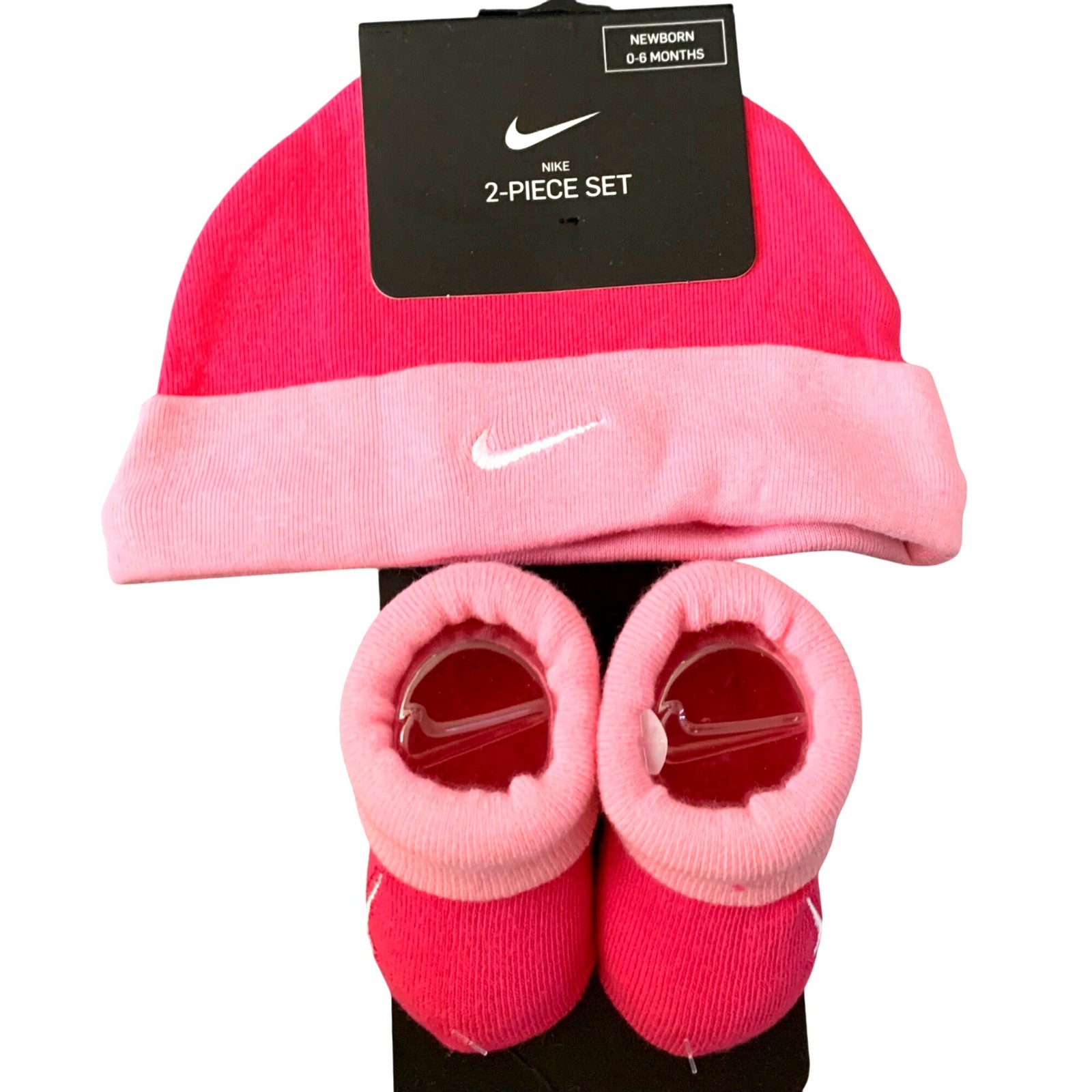 Nike Baby Girls 2 PC Set Size 0-6 Mos Swoosh Hat Booties Hyper Pink Gift Shower