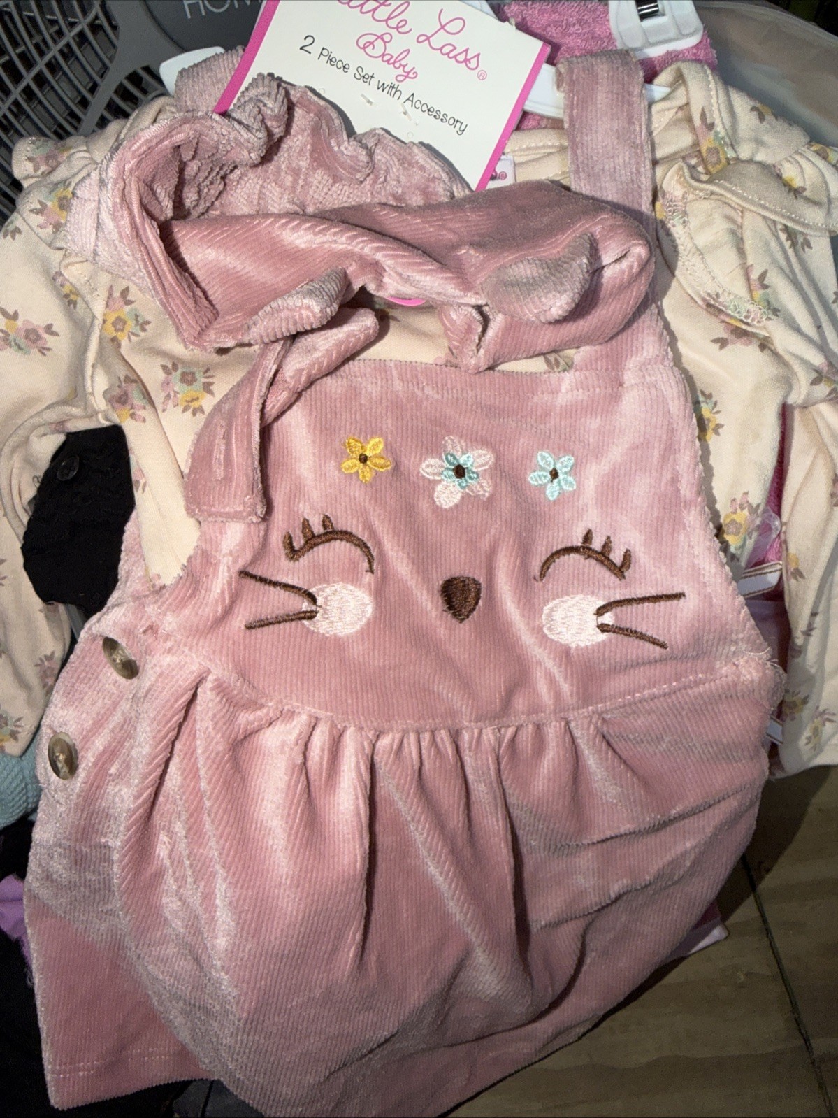 little lass baby girl Size 12m New Two Piece Set With Accessory