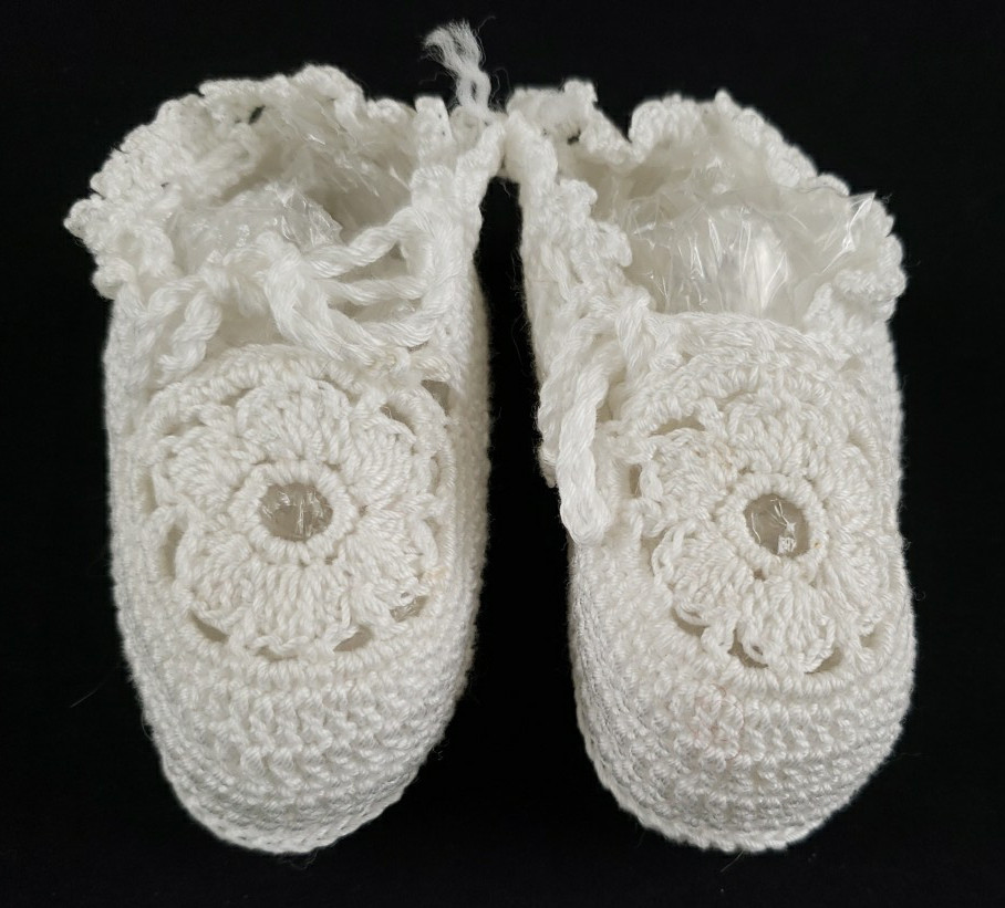 Vintage Handmade Knitted Baby White Layette 4 piece Set Sweater Cap/Hat Booties