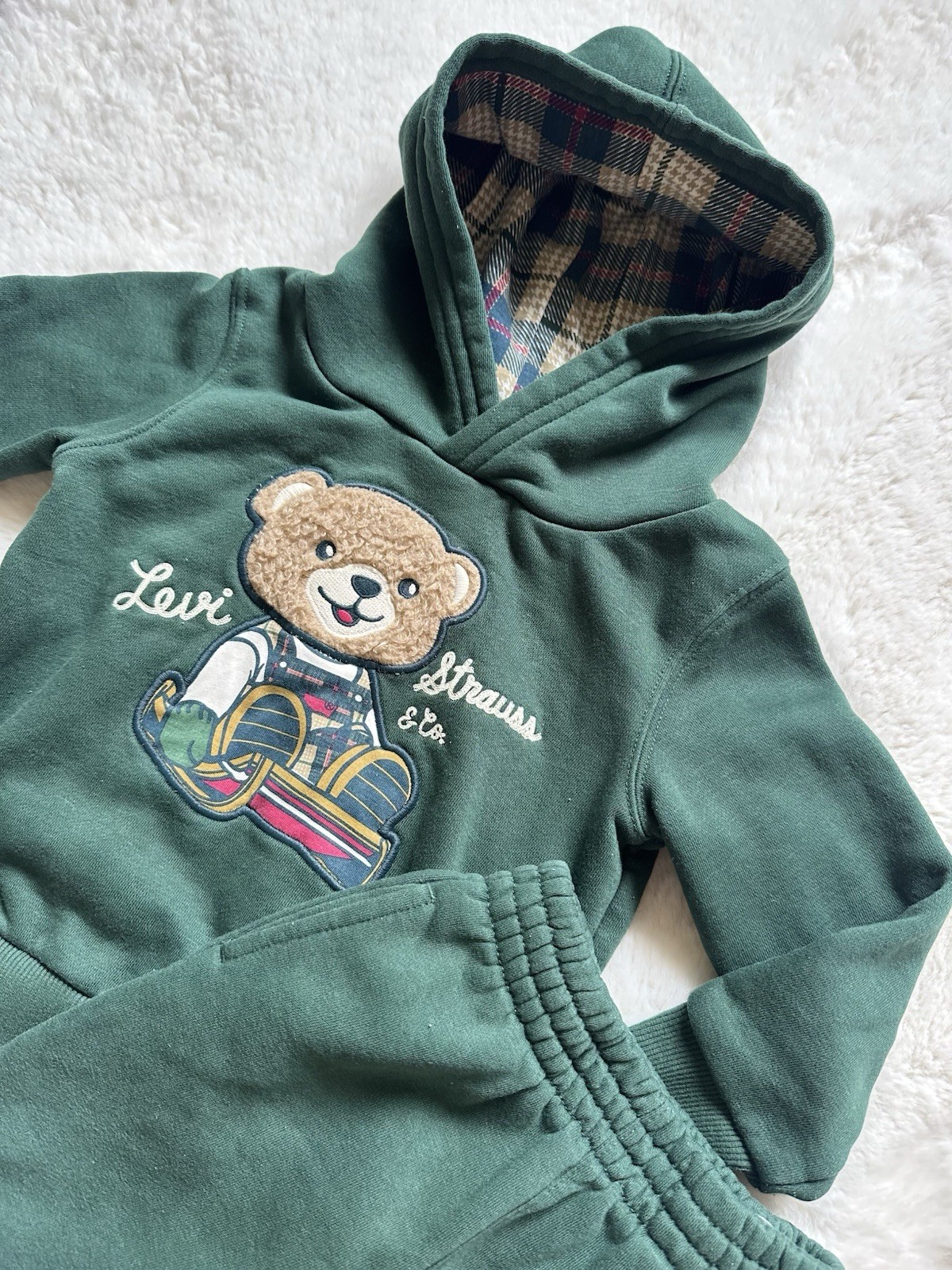 Levi’s Green 2pc Fleece Hoodie & Jogger Pants Set Bear 24M Logo