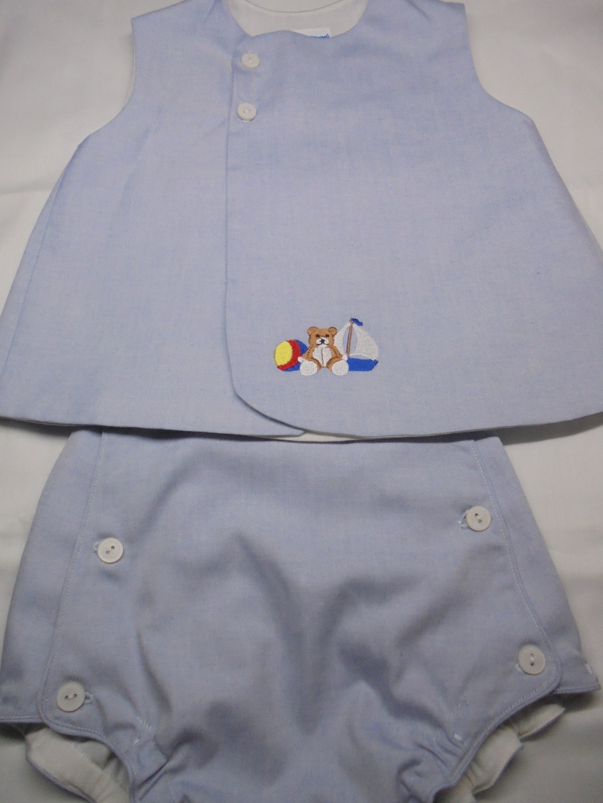 6 Month /15-18 lb.-Baby Outfit-Embroidered “Teddy/Boat/Ball” Top/Diaper Cover