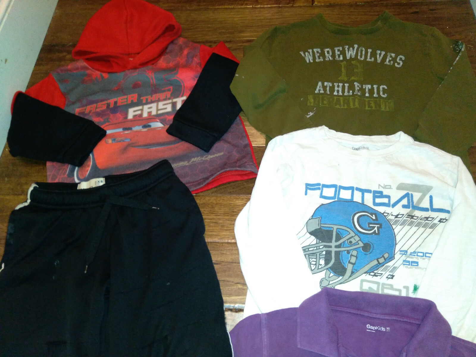 GUC! Boys Lot of 9 Everyday Play Condition Gap Old Navy Cars Football Airwalk 5T