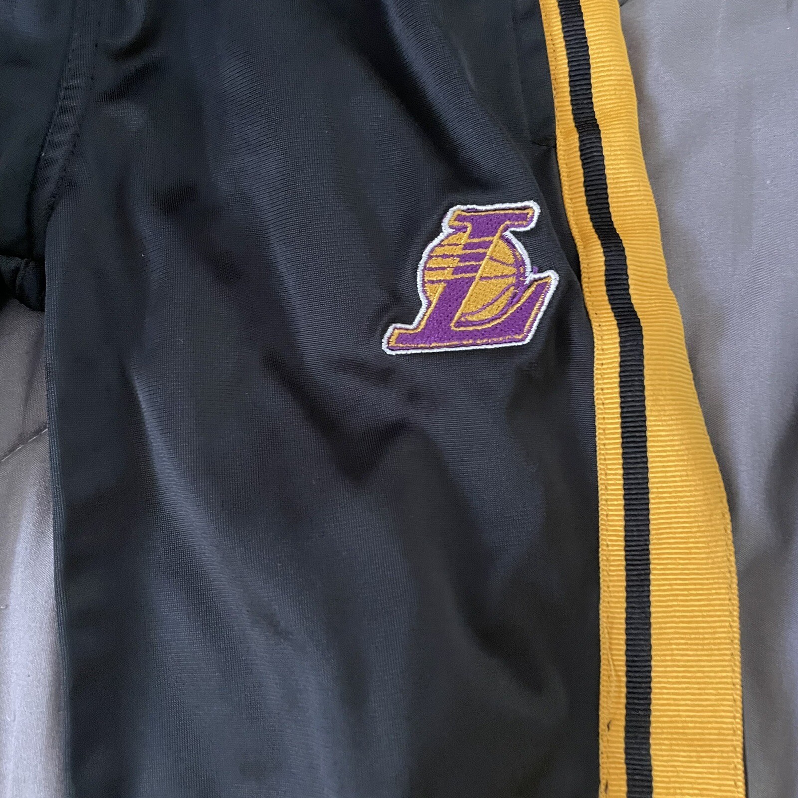 Infant/Toddler Laker NBA Zipway Warm Up Jacket and Pants Size 5 (Black, Yellow)