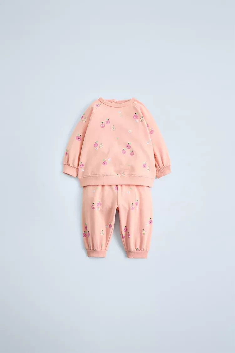 Zara printed sweatshirt and pant set – size 3-6 months
