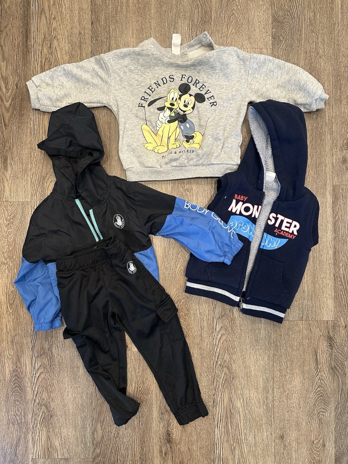 H&M Body Glove Baby Colors Outfit Set 2T, Sweatshirt Hoodie Pants, Disney