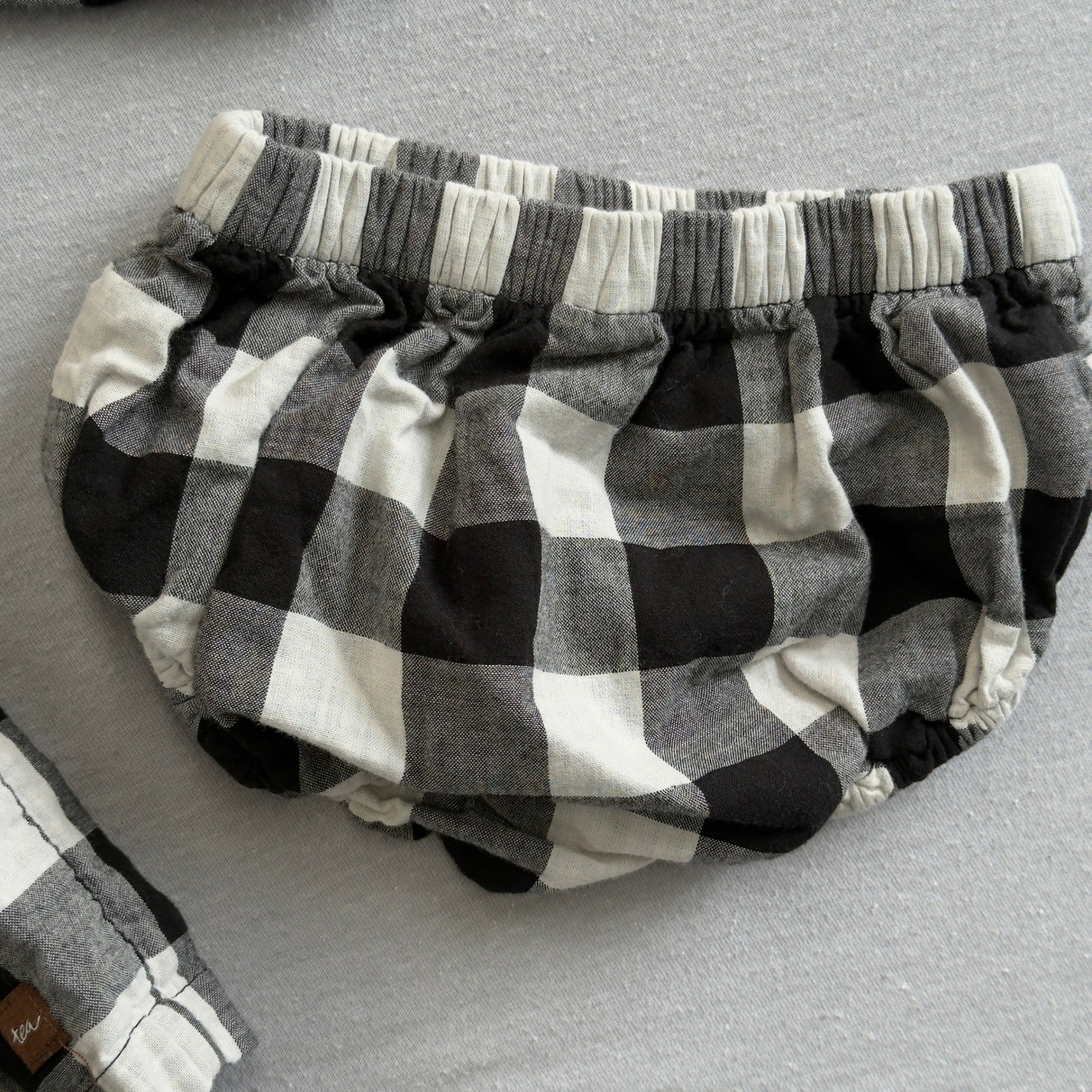 Tea Collection Plaid Flannel Dress & Bloomers Set 12-18 Months Outfit