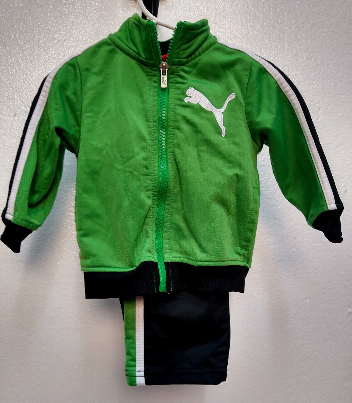 PUMA SZ 12MO Green/Black Matching Pants & Jacket Set