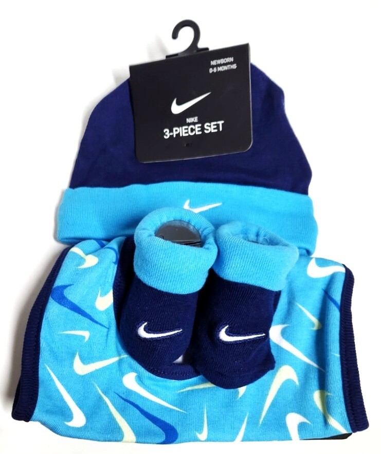 Nike Bib Beanie Booties 3 Piece Set Size 0-6 Months in Blue Void Multi-Color NWT