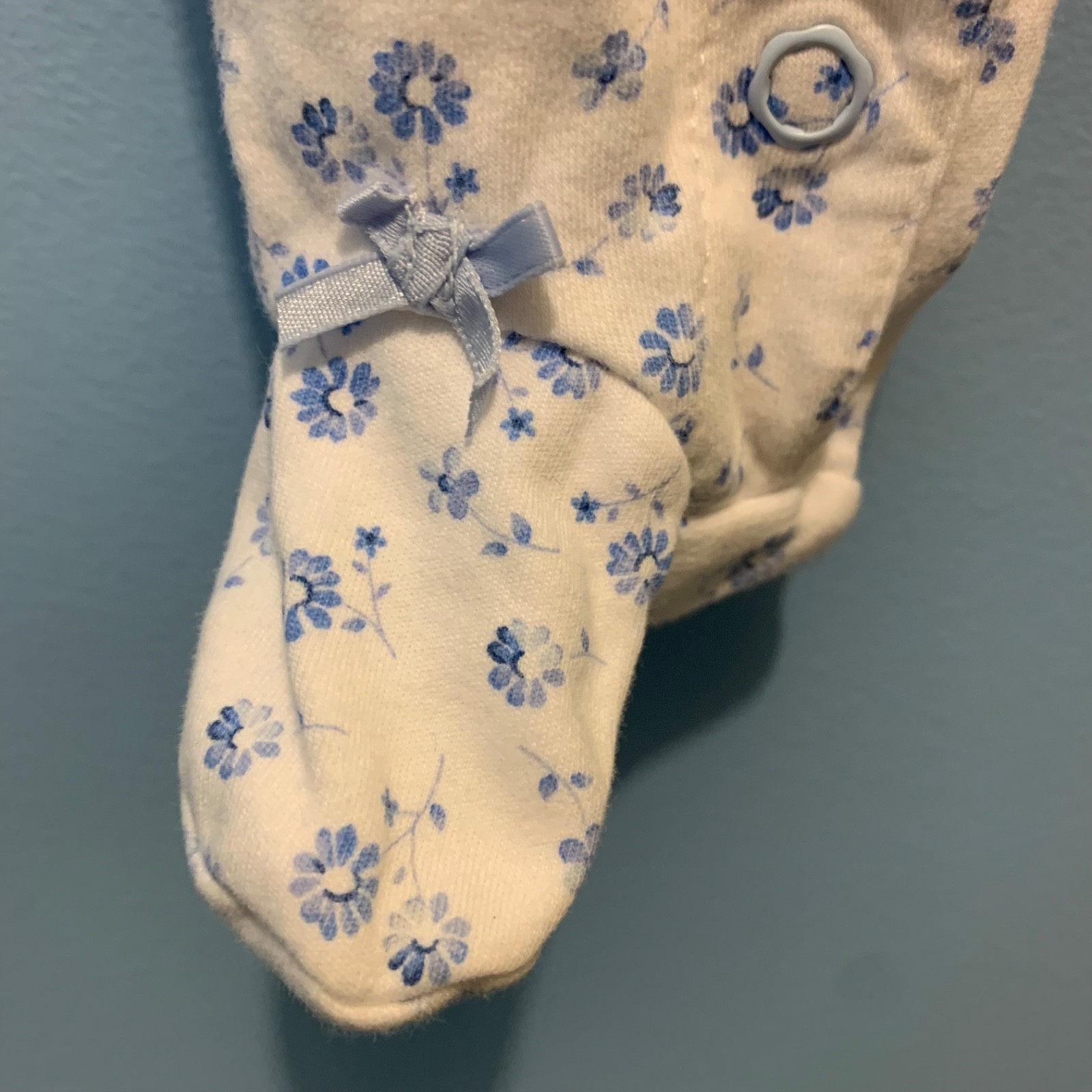 Carters Baby Girl 6 M Blue Flowers Footed AOP Floral Jumpsuit Outfit Pretty