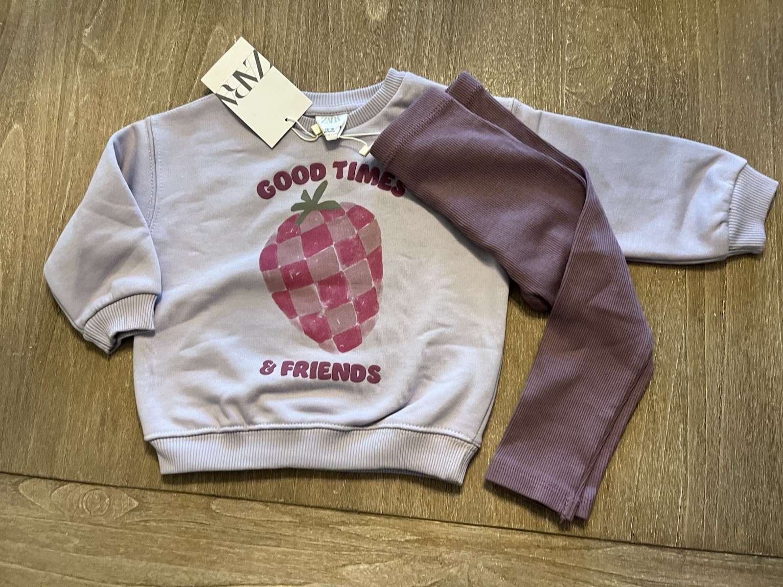 NWT! ZARA purple plush sweatshirt and leggings set/12-18 Months