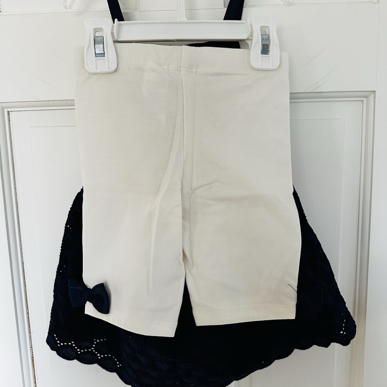 Maggie & Zoe Navy Blue Eyelet Tunic With Matching White Capris Size 3T