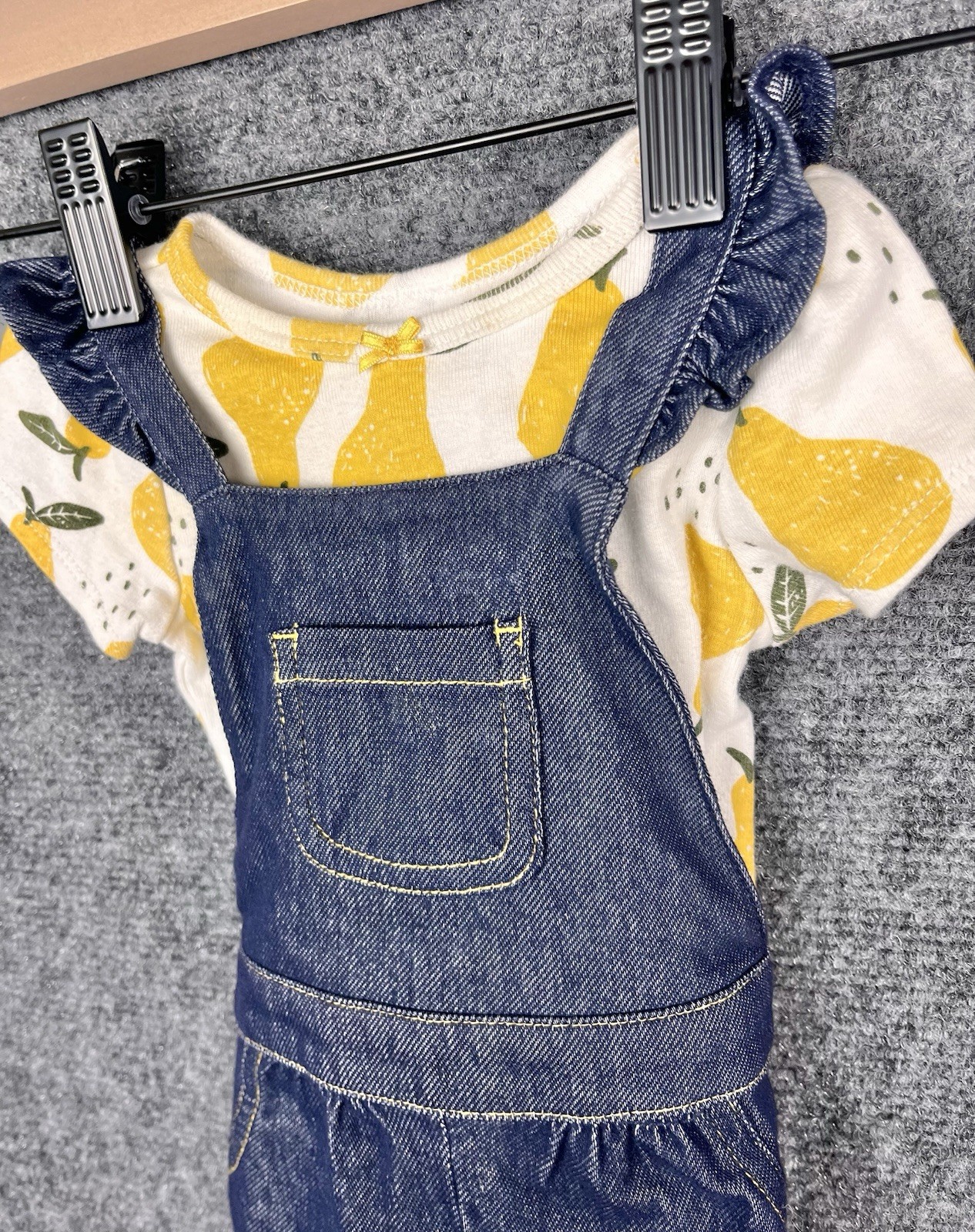 Carters Jean Dress Overalls/lemon Size 6 Months Girls 2 Pieces