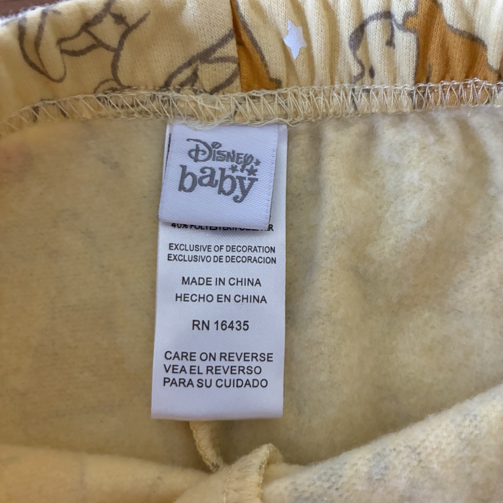 Disney Baby 2 Piece Unisex Winnie the Pooh Set- 3-6 Months