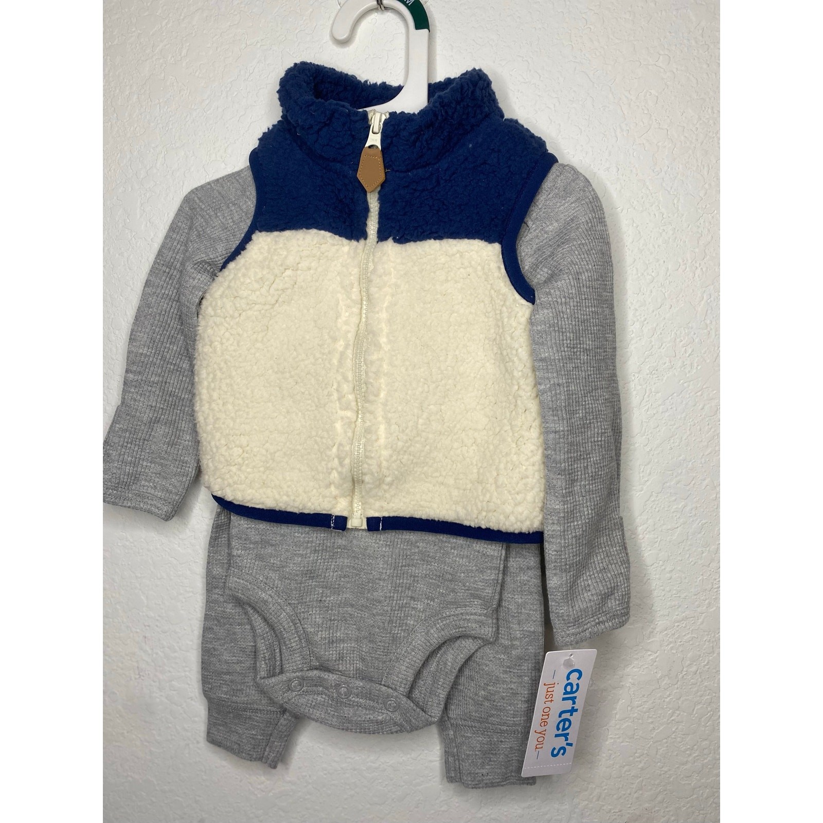 Carter’s Baby Boys’ 3-Piece Vest, Bodysuit, and Pants Set, 3 months, NWT