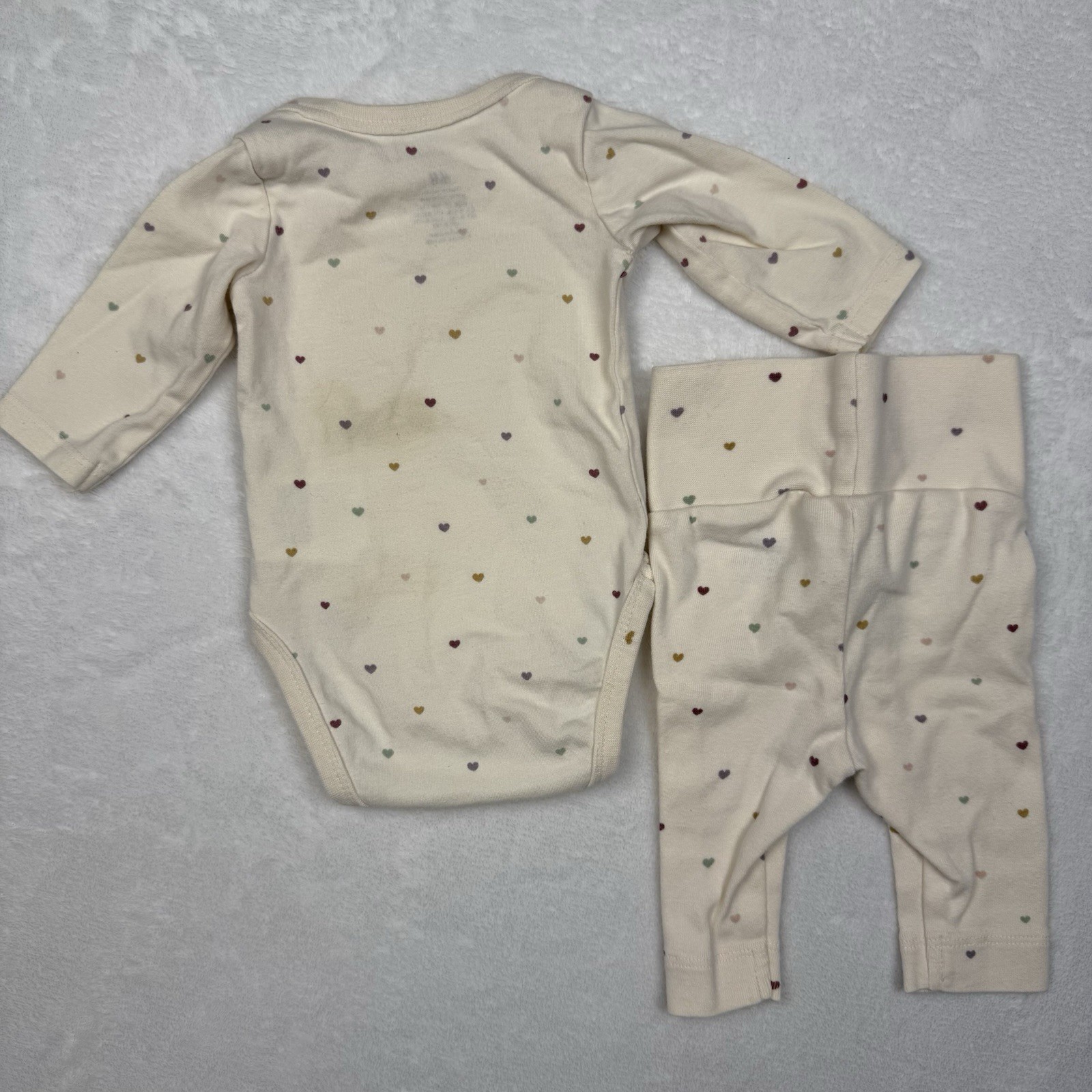 H&M 2 piece Matching Bodysuits And Pants Preemie Bundle Of 3 Sets Hedgehog Heart