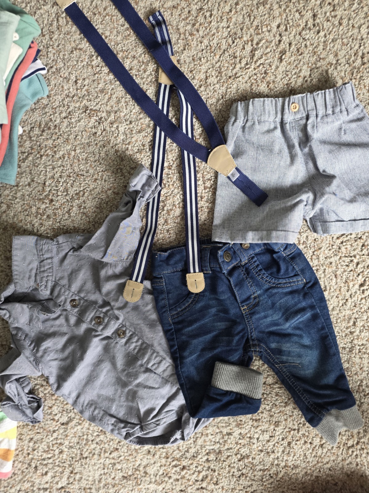 3-6 Month Baby Clothes Bundle, 15+ Sleepers, 20+ tops, several Outfits