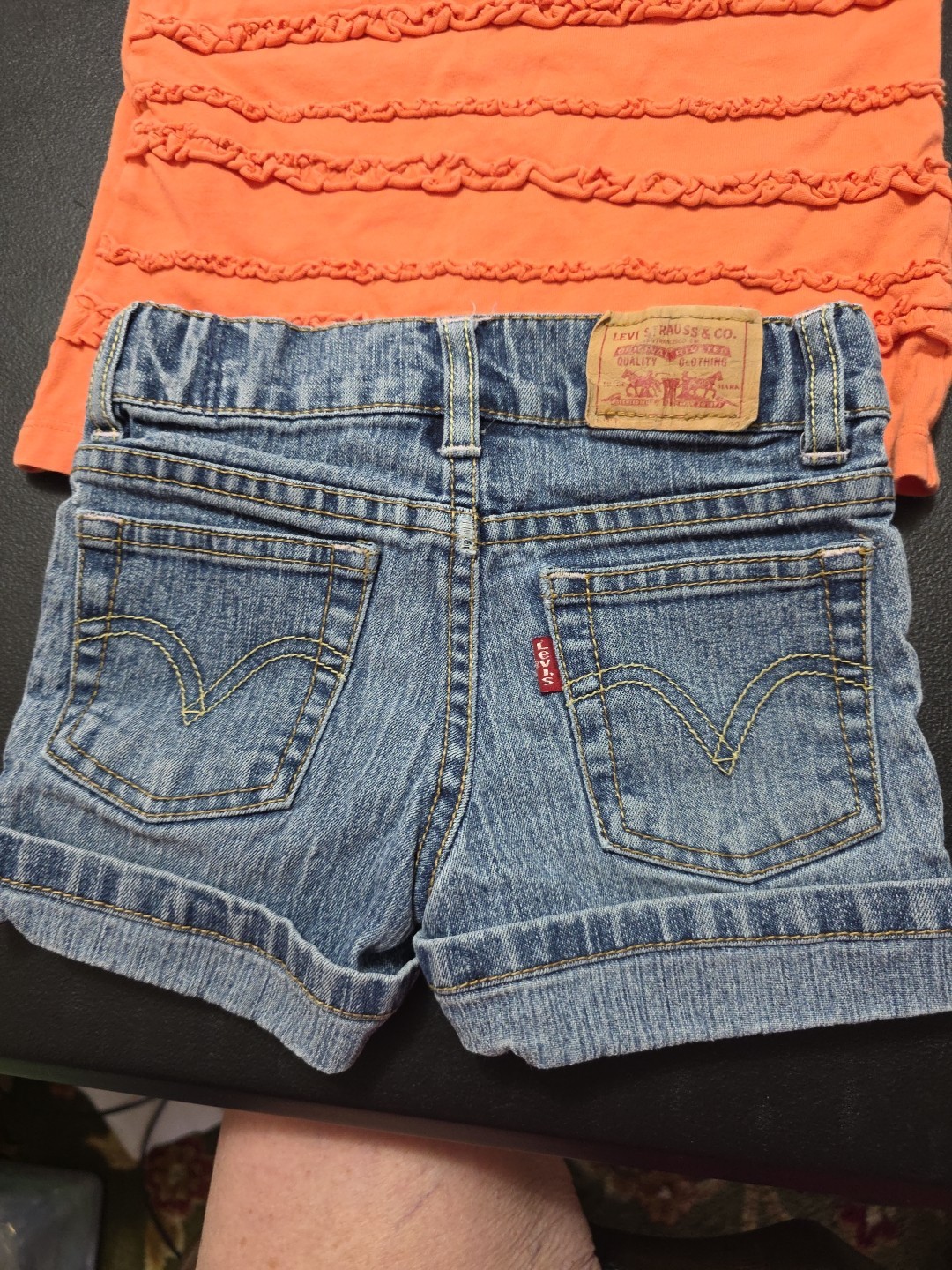 Girls Sz 2-3 Levi Denim Cuffed Shorts With Ruffled Tank Top