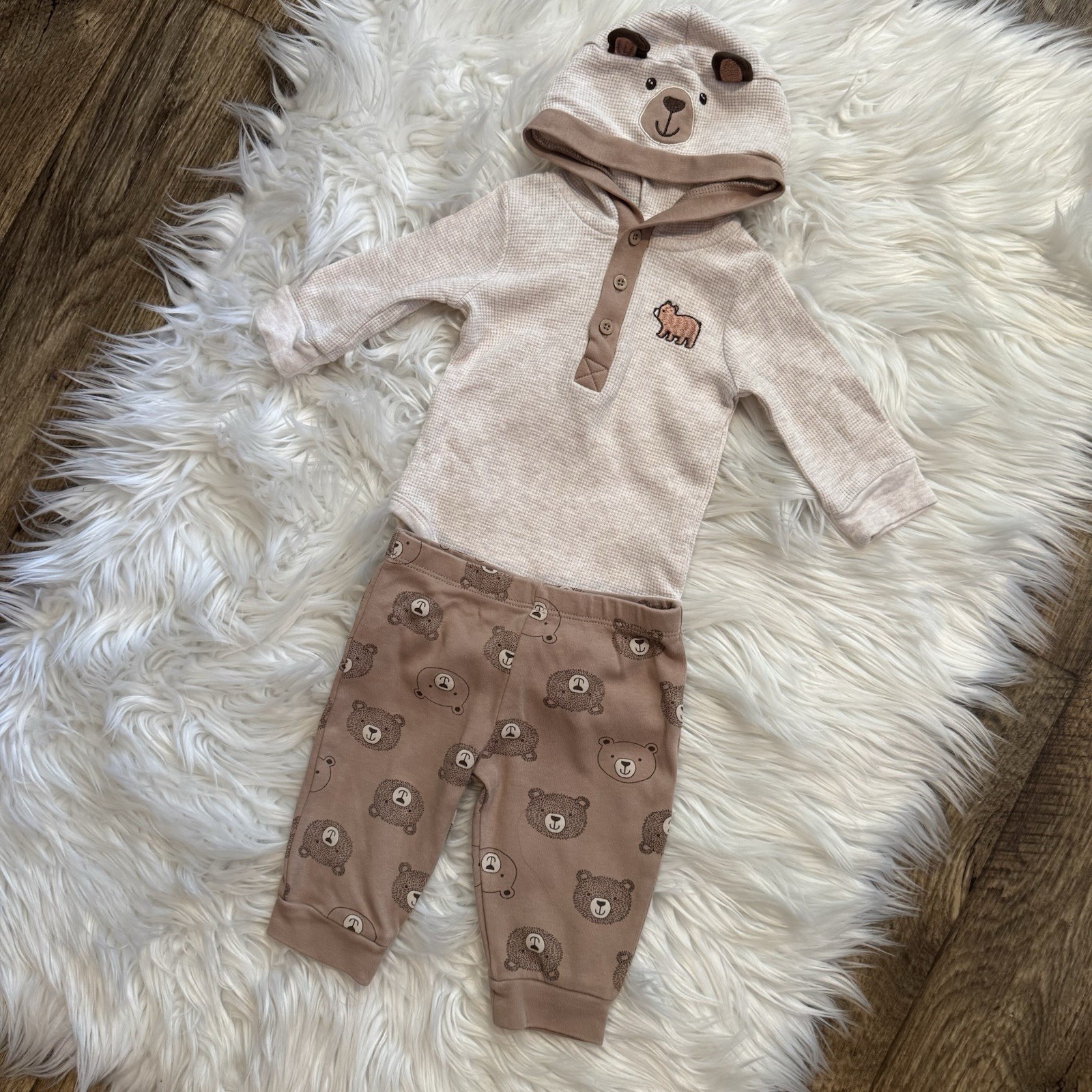 Little Me 2pc Set Baby Boy 6M Beige Brown Bear Hooded Bodysuit Pants Play EUC