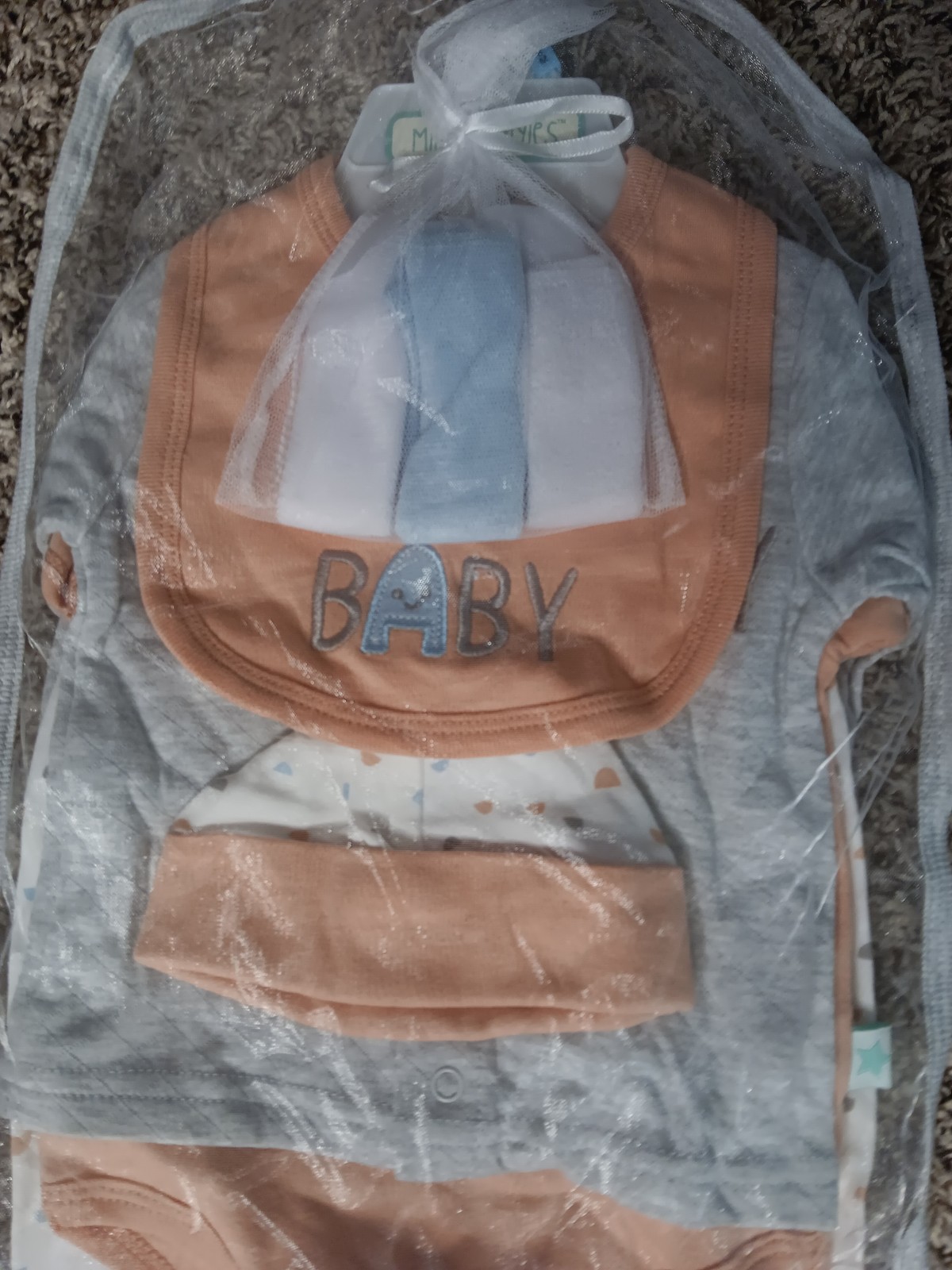 Baby 9-Piece Layette Gift Set – Newborn Essentials Bundle