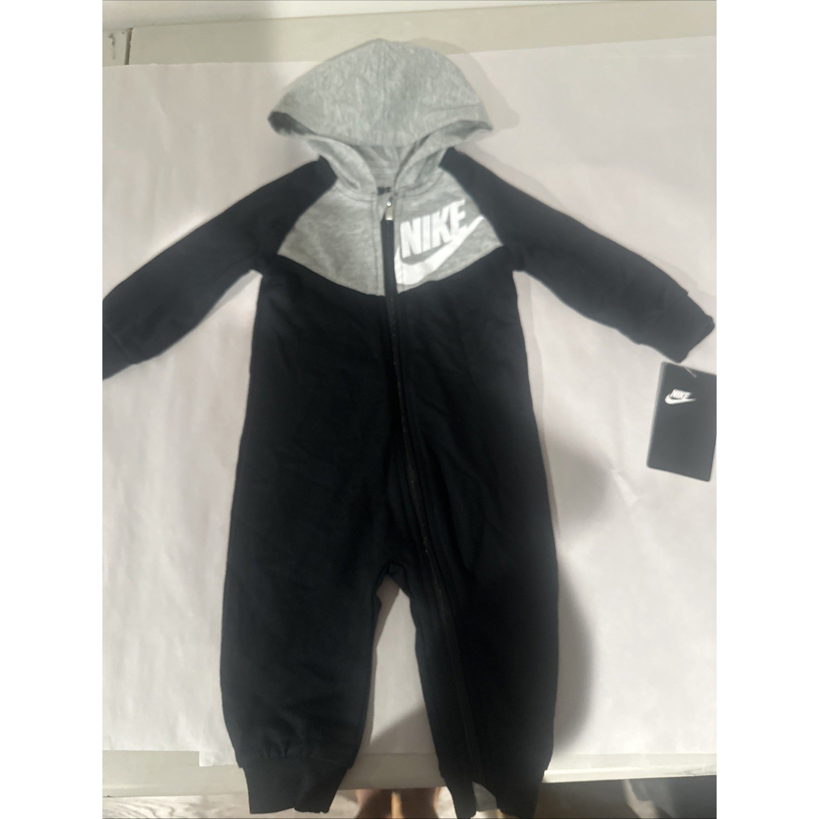 NEW Nike Baby Boy Unisex Jumpsuit Bodysuit Coverall Outfit, Black (9m)