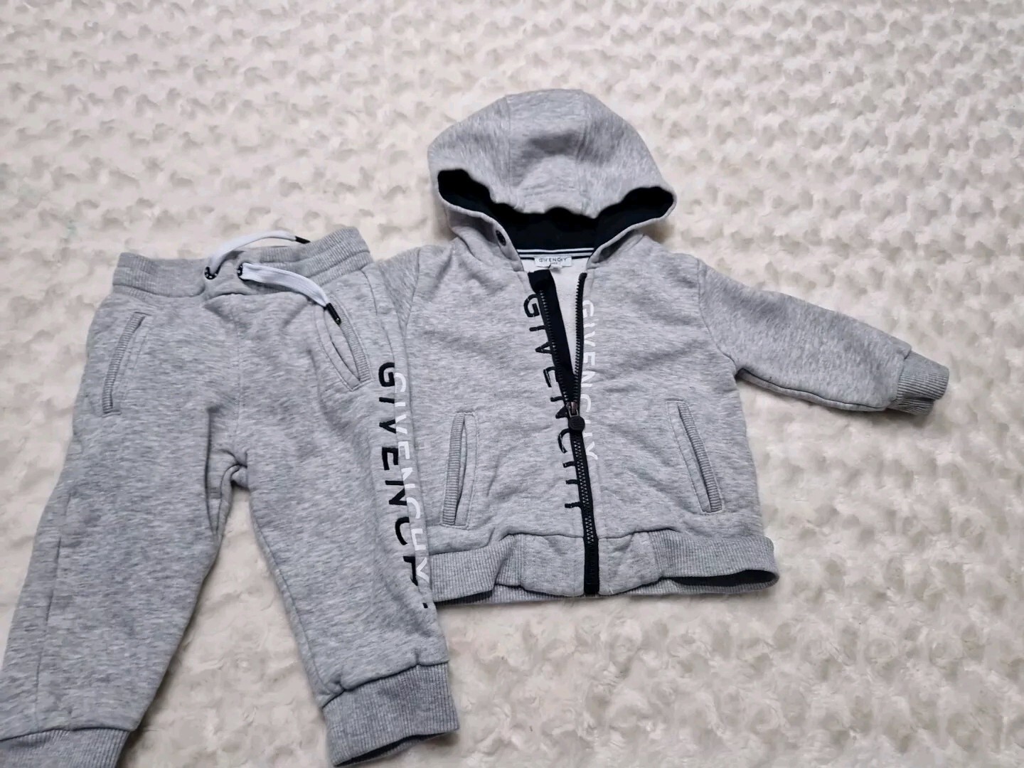 Givenchy Baby Boy 9 Months Tracksuit Set Vgc