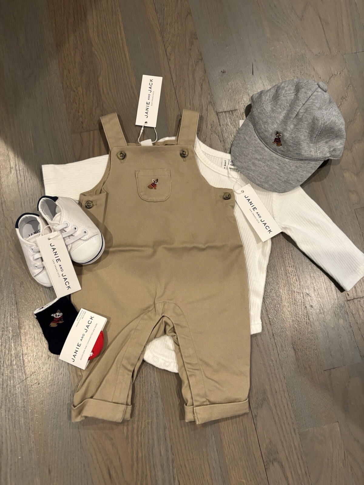 NWT Janie and Jack boy SPRING 5-piece bulldog dog overalls shoes hat SET 0 3