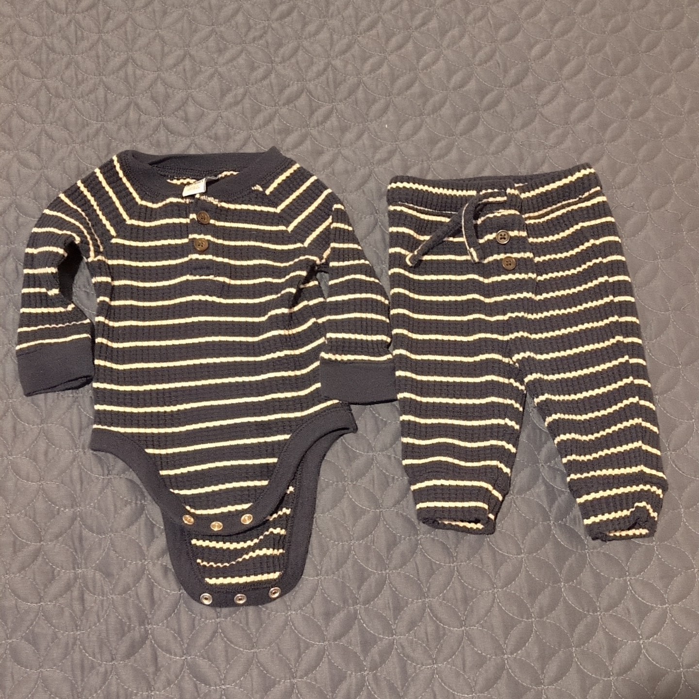 Old Navy 0-3 Month Baby boy 2 & 3 Piece sets Blue & Cream Colors. One With Hat!