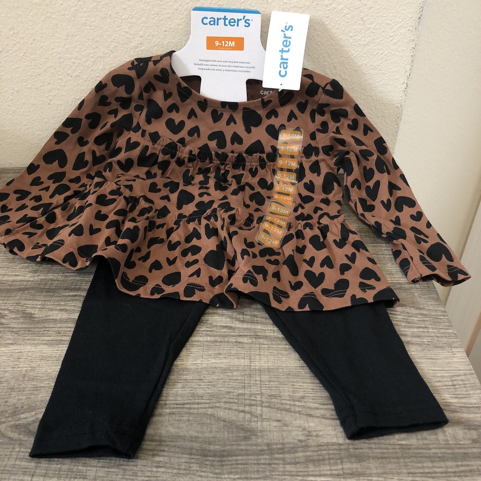 Carters Girls 2pc Outfit Brown With Black Hearts Pants Long Sleeve Size 12M