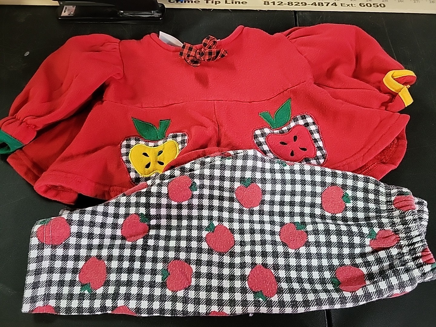 18 Months Tumble Bugs Girls 2 Pjece Winter Outfit Apples