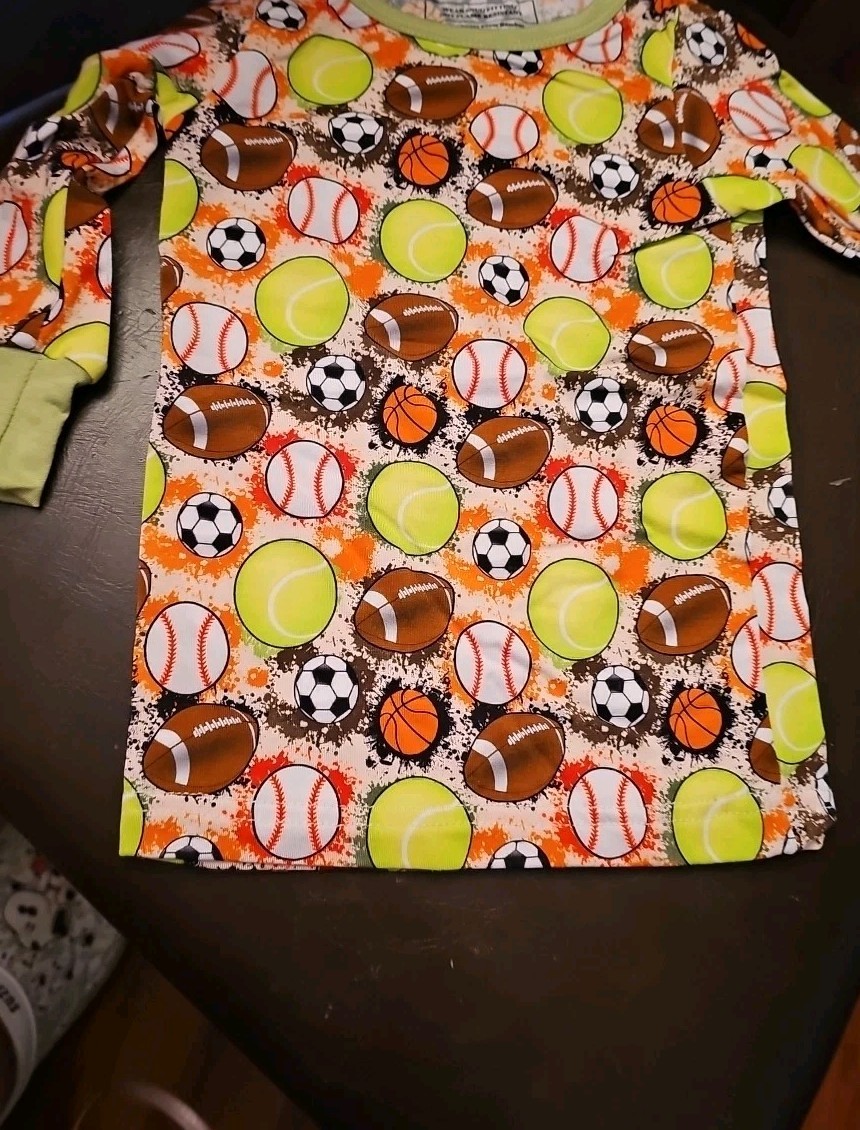 Bamboo 2 Piece Set 2T Sports Basketball Football Tennis Baseball Shirt And Pants