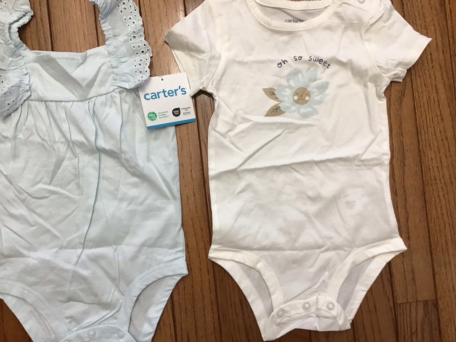 New Carter’s 18 M Infant Girl’s 3 Piece Top and Pant Playwear Set (C7-6)