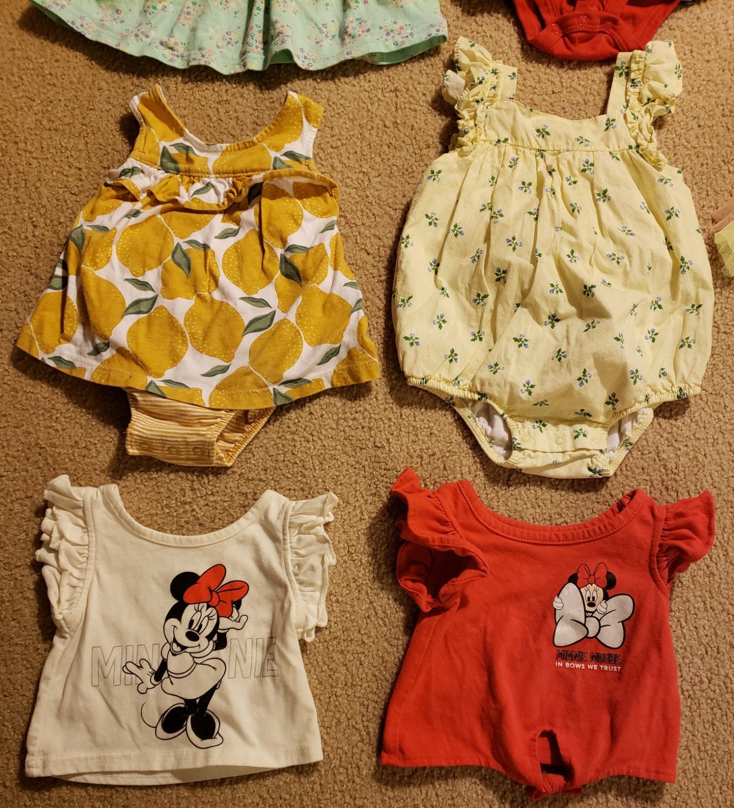 Lot Of 9 Baby Girl’s Clothing Assortment Sizes from 0-3 Months To 18 Months