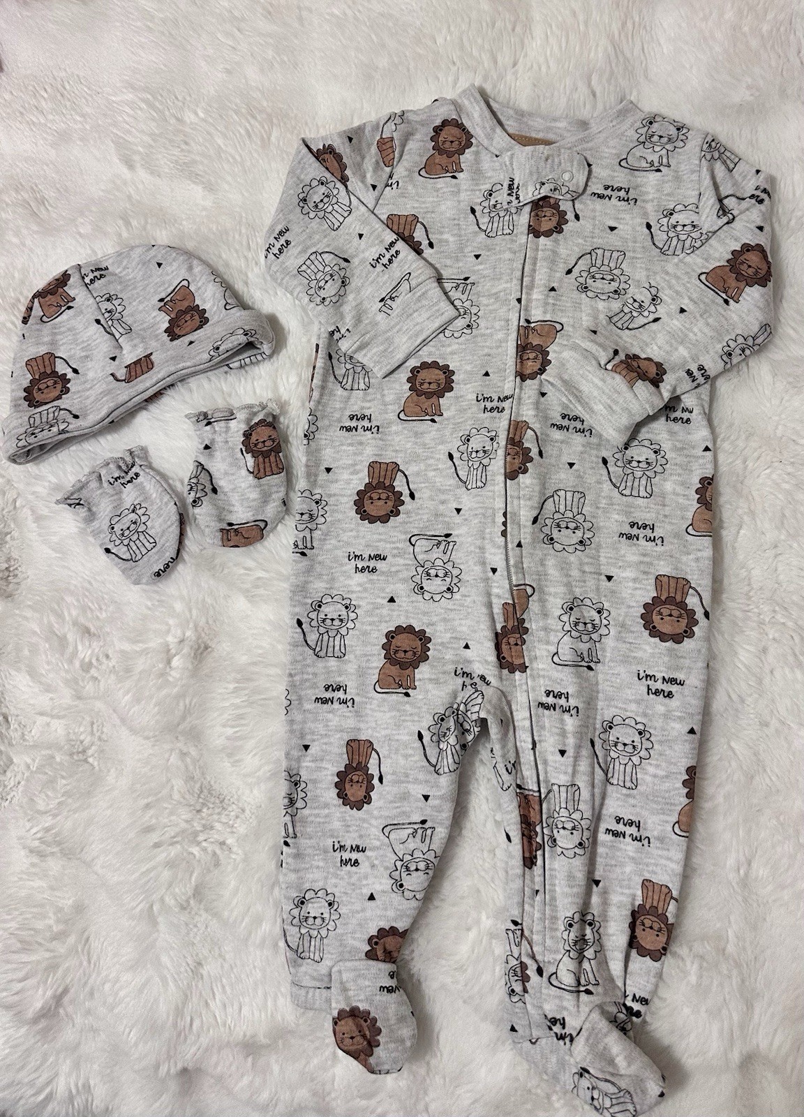 Koala Baby Lion Print Layette Set, 3-Piece, 3-6 Months, Hat Mittens Coverall