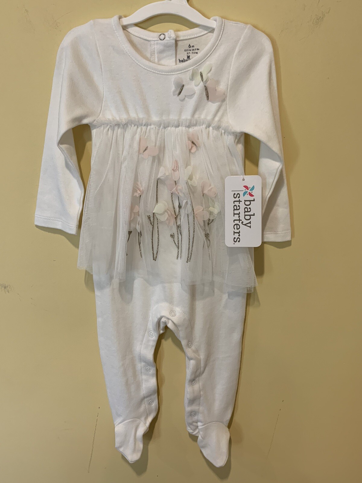 Baby Starters NWT Infant Girl’s 1-Piece Outfit Size 6 Months Ivory Glitter